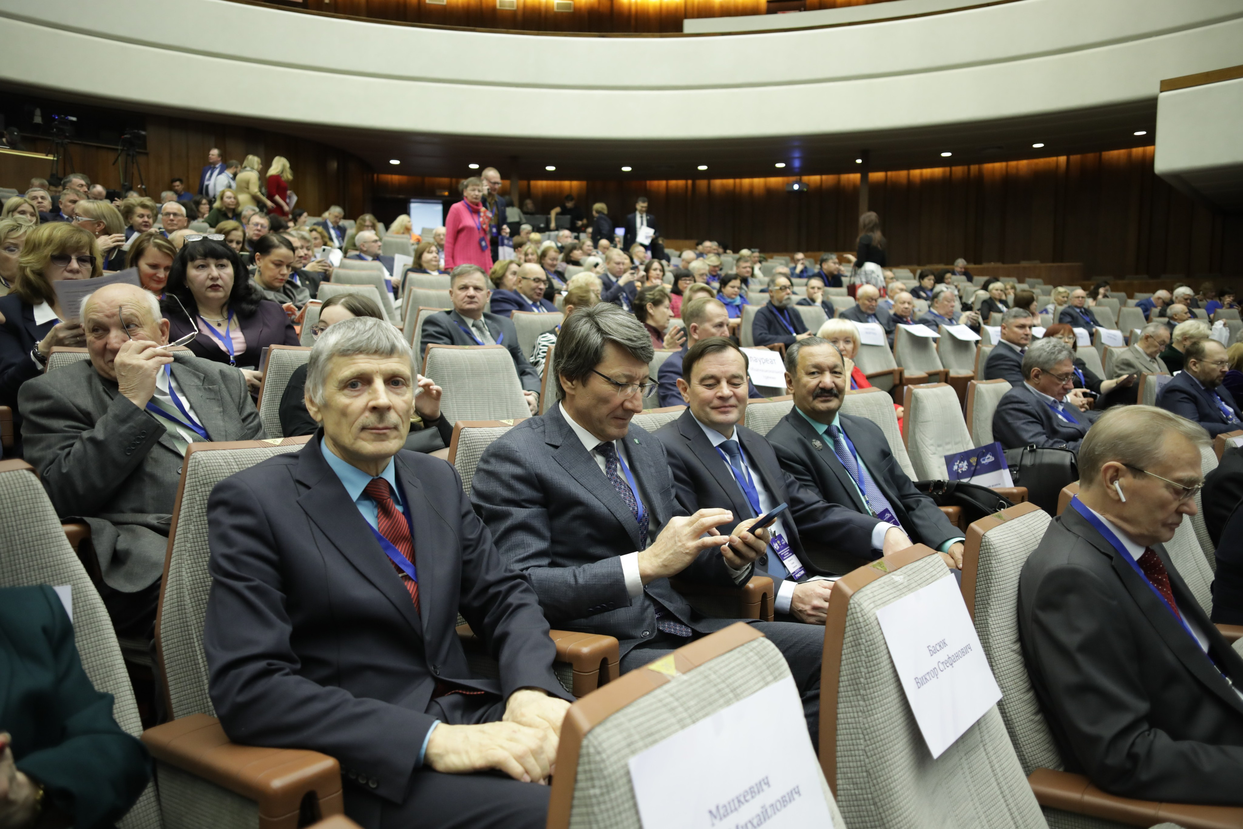 Всероссииский съезд ученых Российской федерации. Art photographer Nino