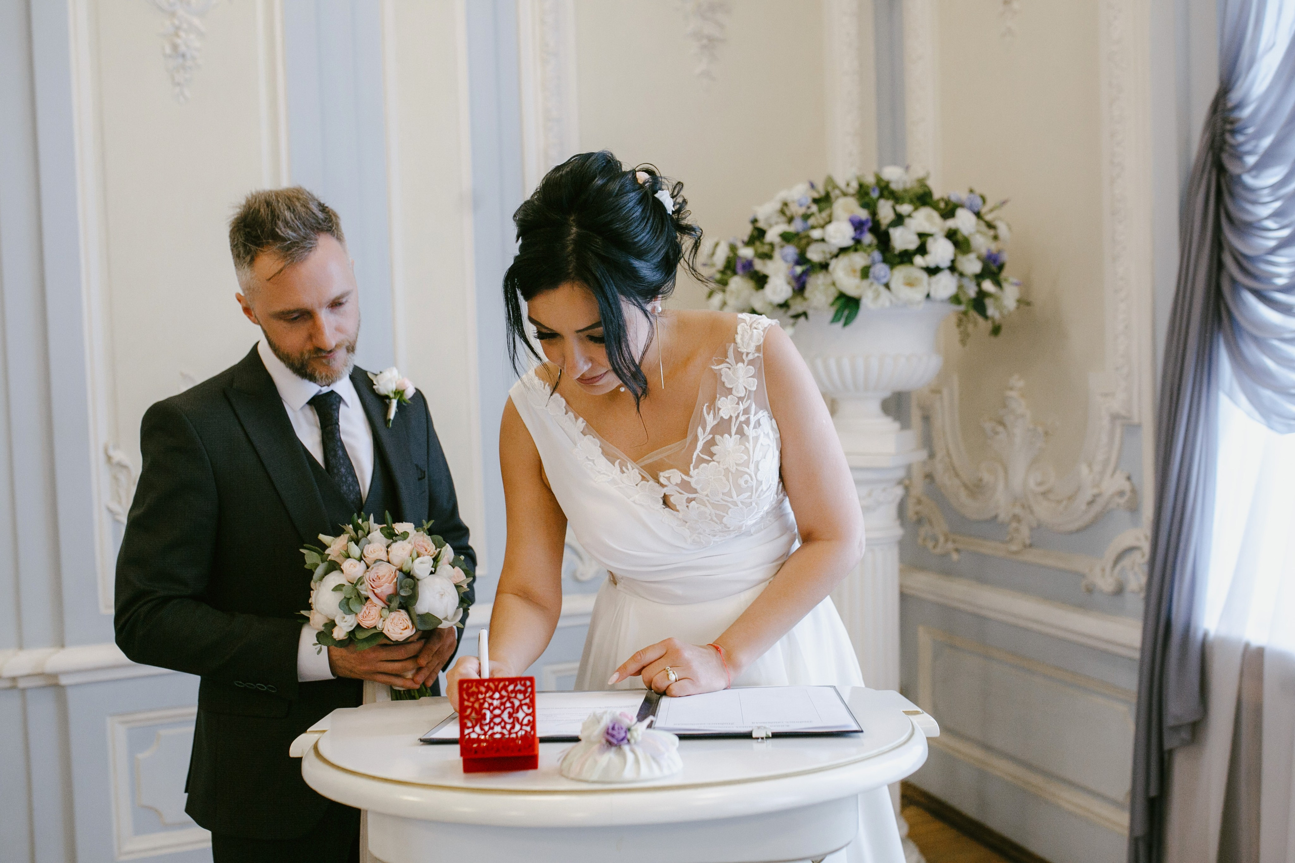 Свадьба в Питере весной. Свадебный фотограф СПБ