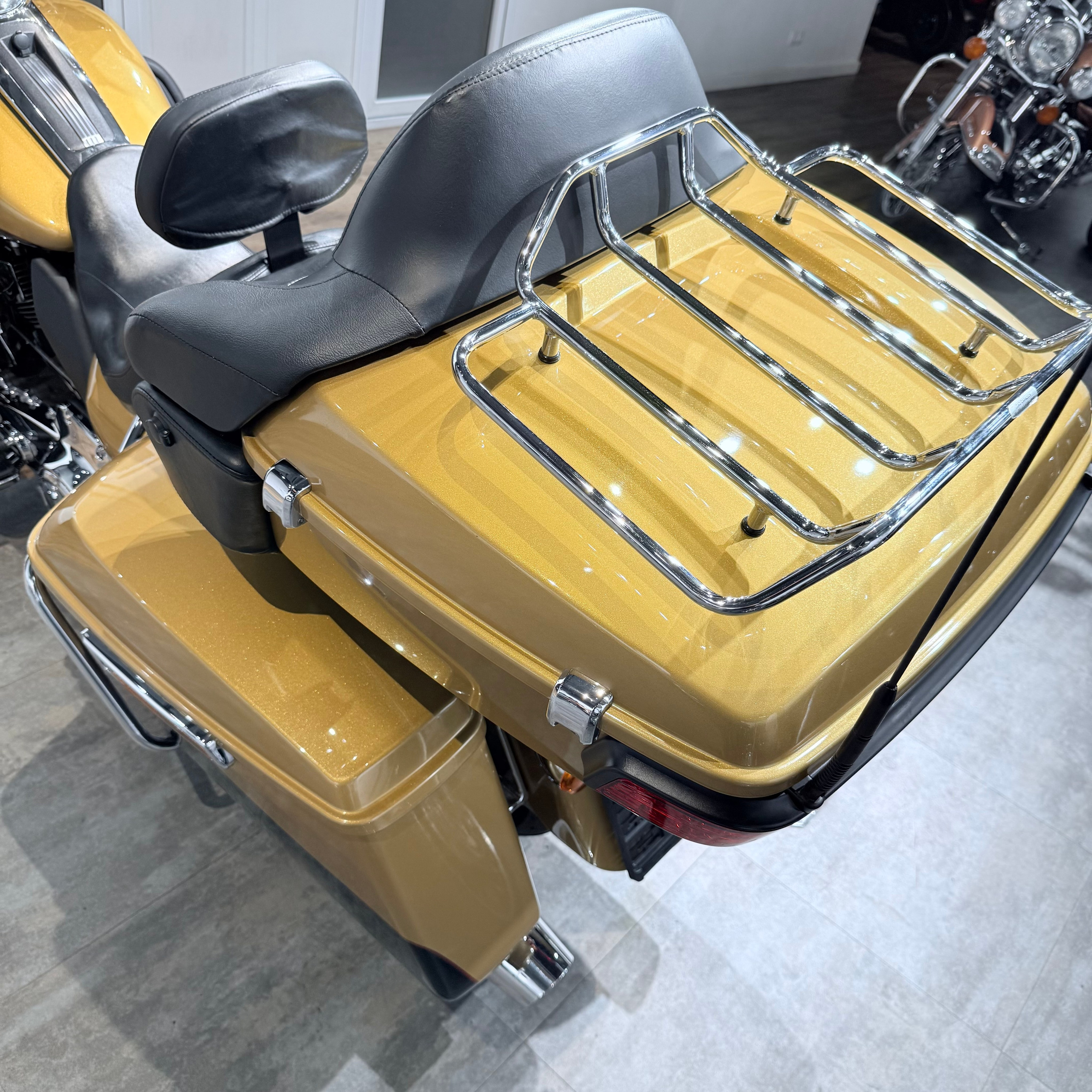 2017 Elеctra Glide Ultra Limited 107 Вlасk Hills Gold. Hello Davidson, Москва. Только хорошие мотоциклы…