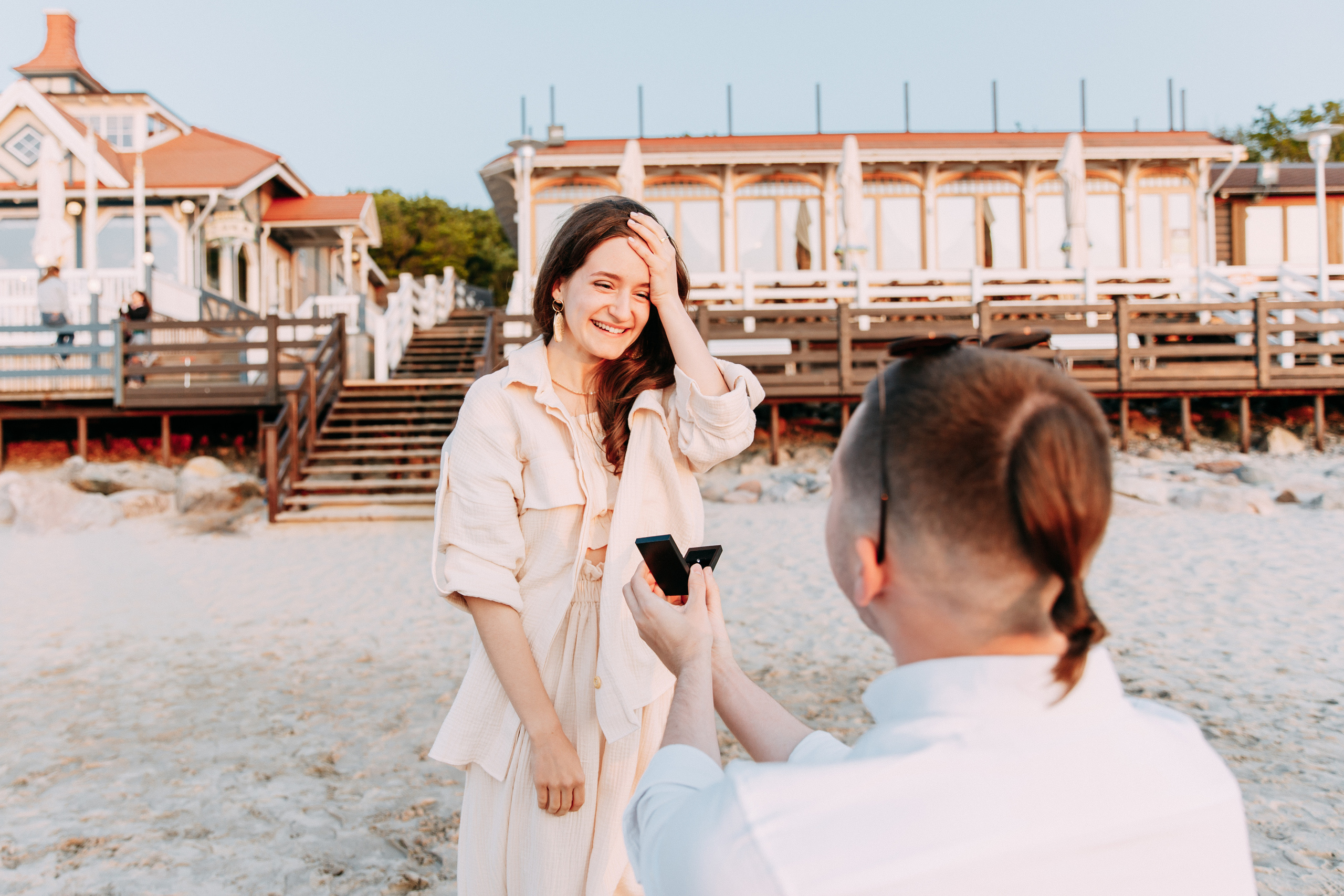 Предложение во время фотосессии в Зеленоградске. Фотограф в Калининграде Екатерина Осинцева