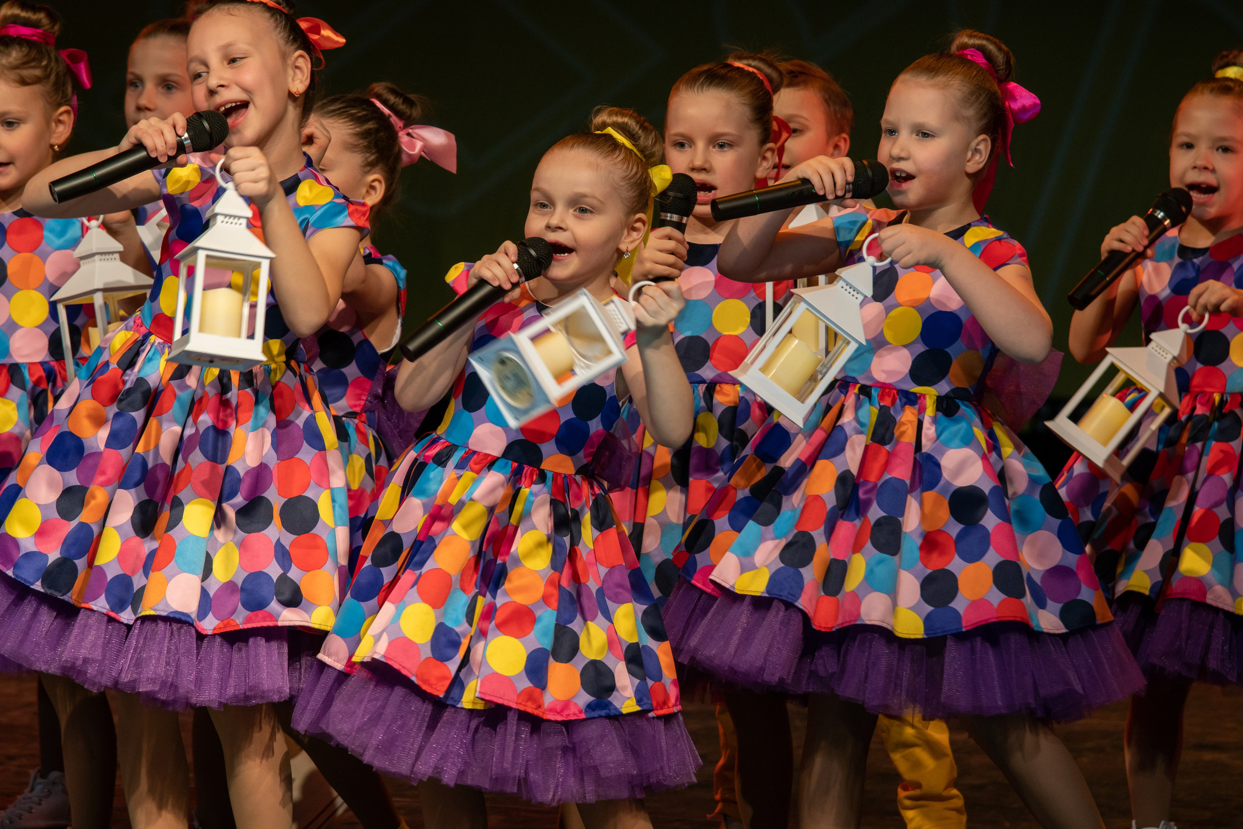 Съёмка концерта для Домисольки, большой концертный зал Космос. «Студия DRONAVT`s» — видеосъёмка и фотография г. Москва