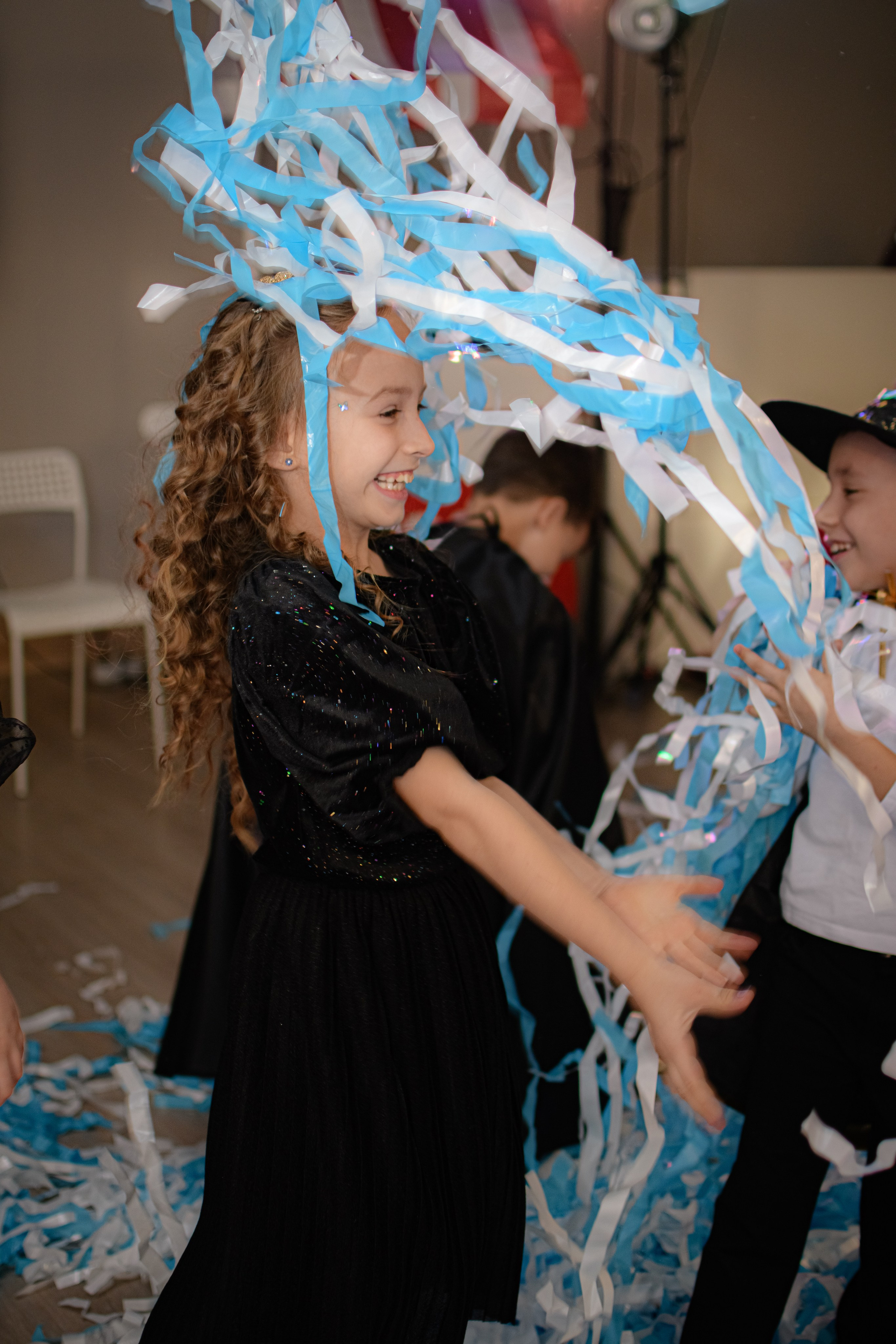 HAPPY NEW YEAR. Photokarish