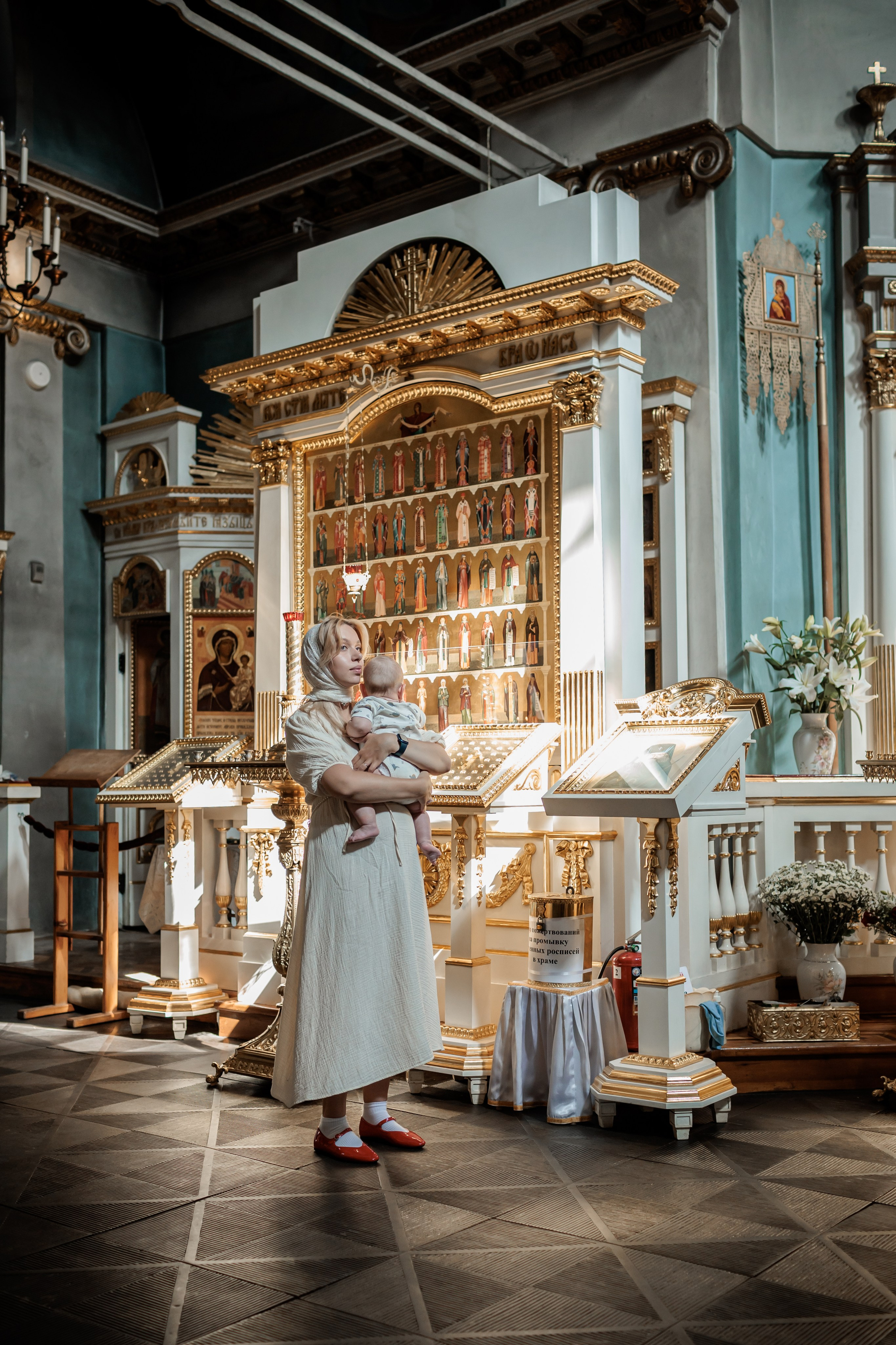 Крещение в Храме Успения Пресвятой Богородицы в Косино. Профессиональный фотограф в Москве и Мо Мария Шантарёва