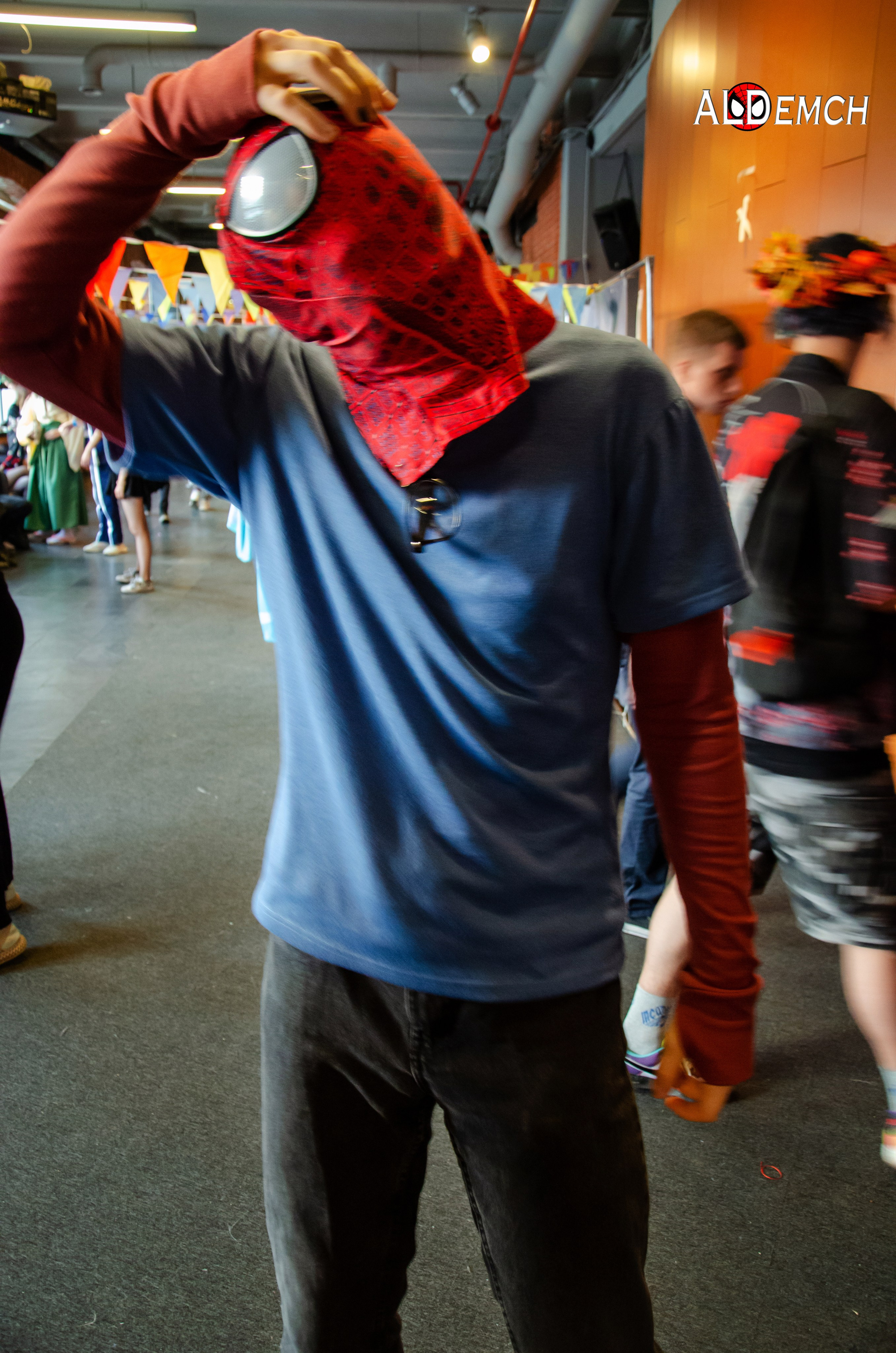 Хэллоуин и косплей фестиваль FFP в Москве, Красный Октябрь