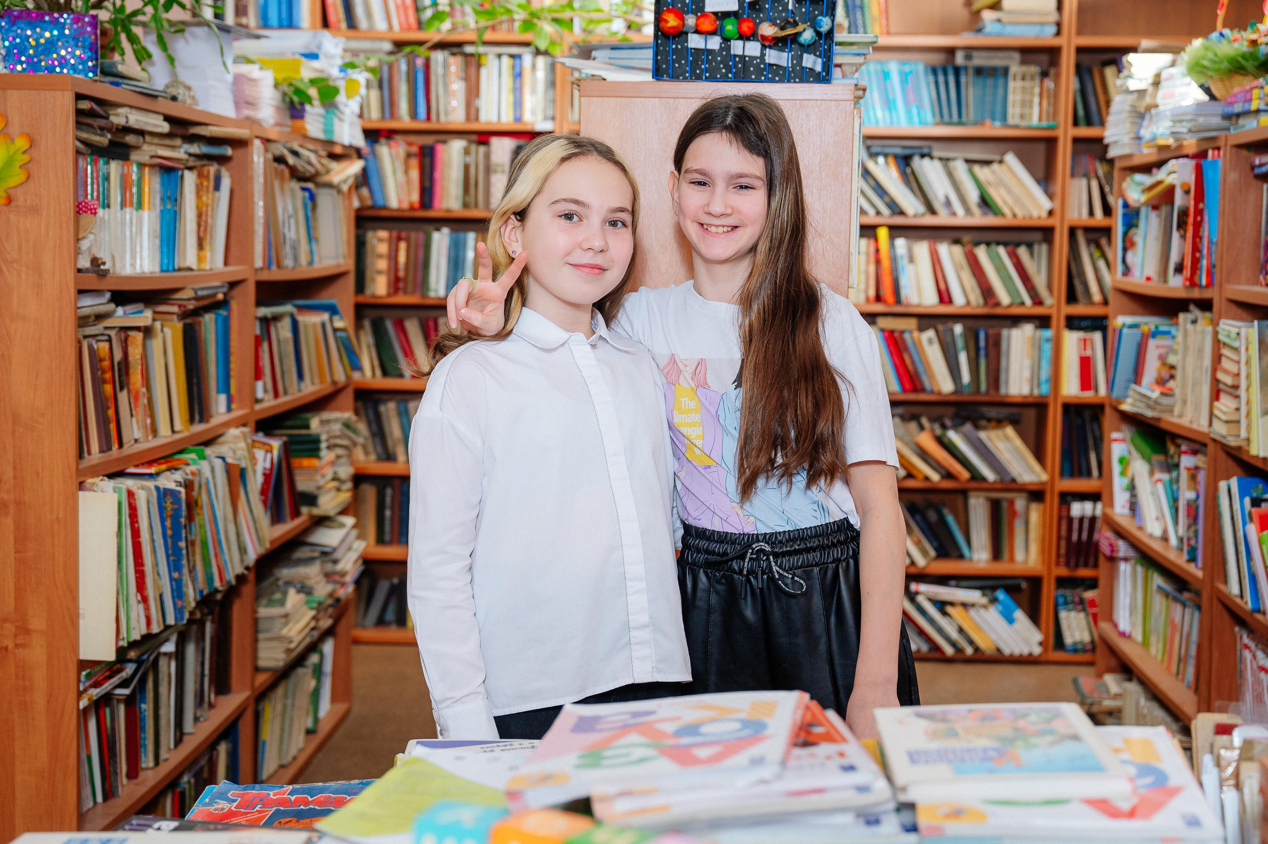 Фотосъемки для школьных альбомов. Выпускные альбомы. Съемка в школах и детских садах