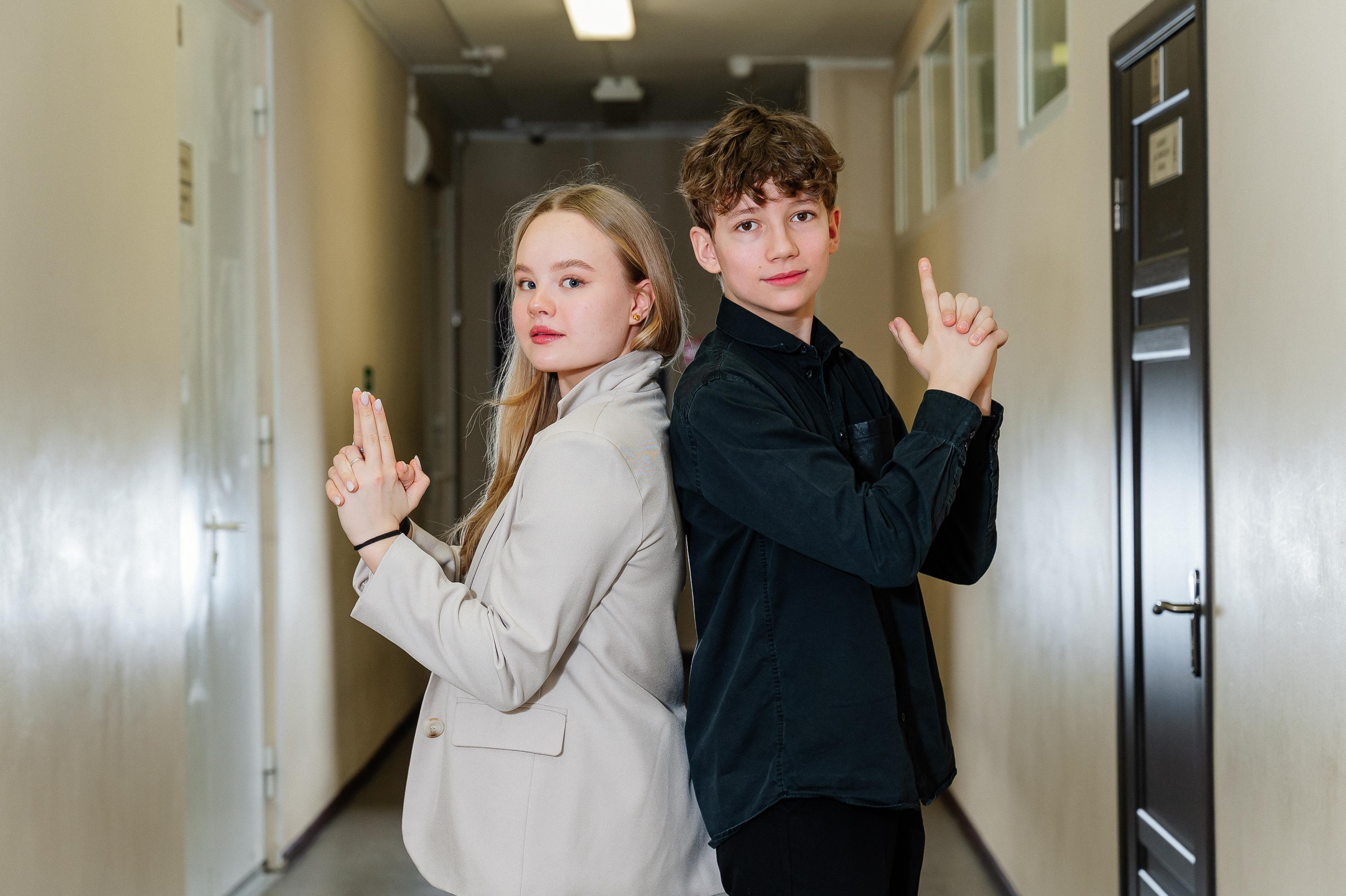 Фотосъемки для школьных альбомов. Выпускные альбомы. Съемка в школах и детских садах