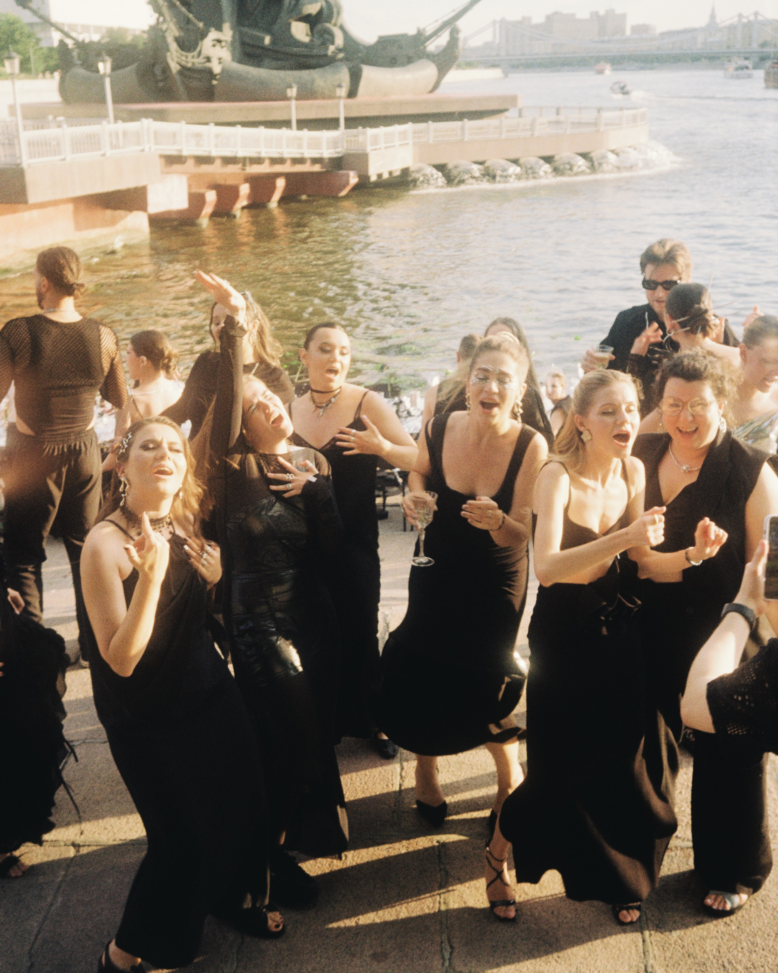 Shameless. Sasha&Karina Photographers