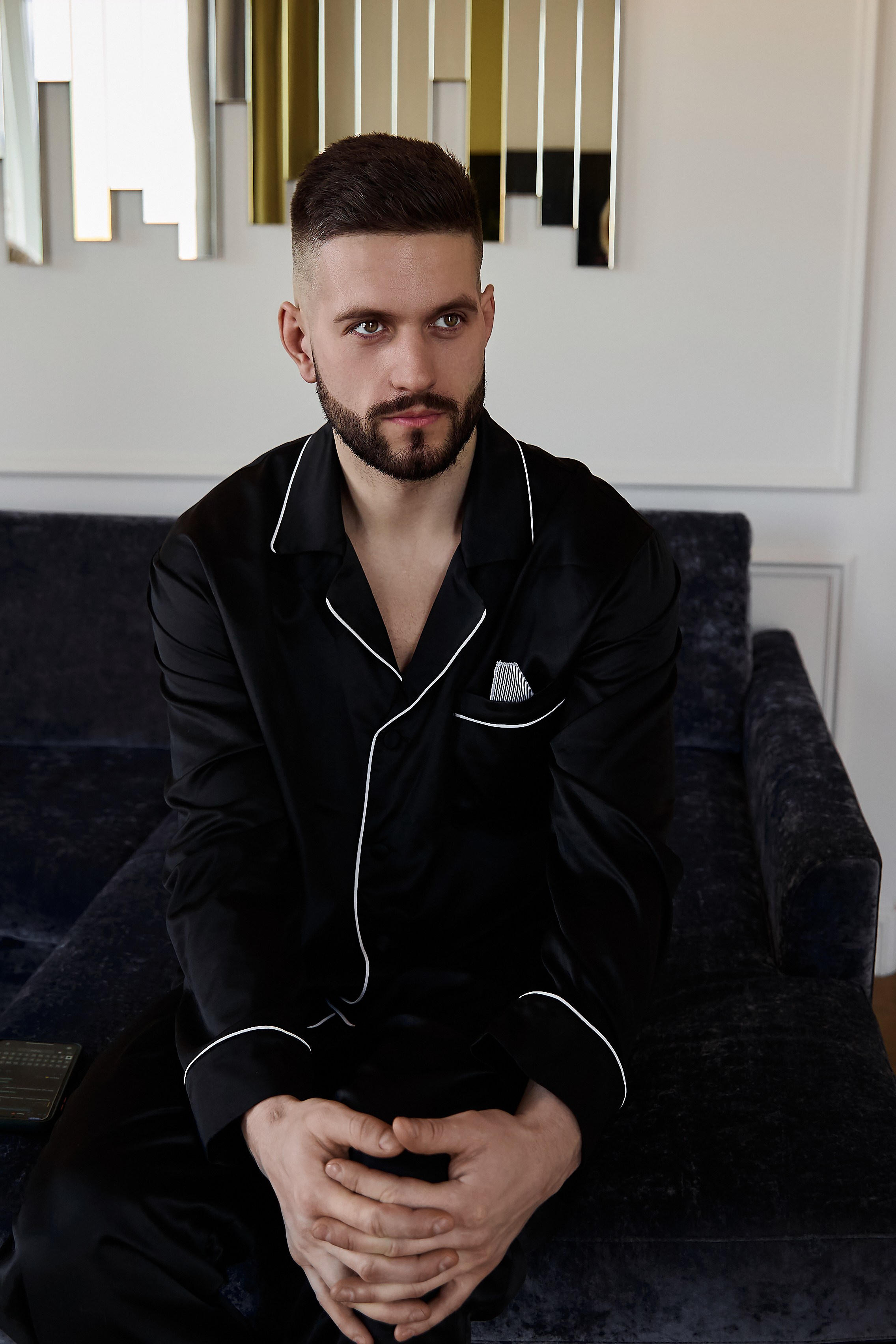 Виктория и Денис. Сборы в отеле «Marriott Imperial Plaza». Свадебный фотограф в Москве и Подмосковье