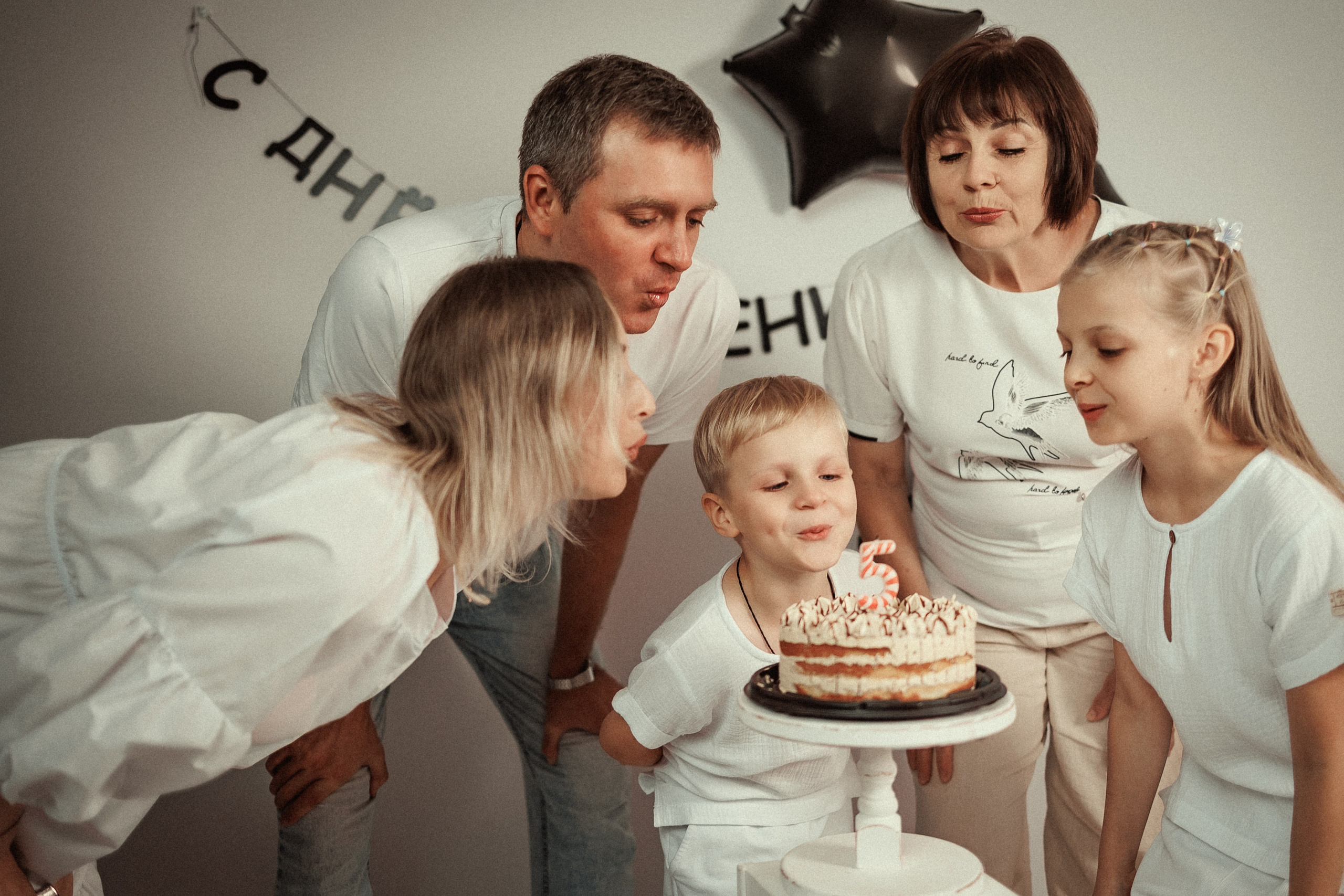 Семейные фотосессии. Детский семейный фотограф в Абинске