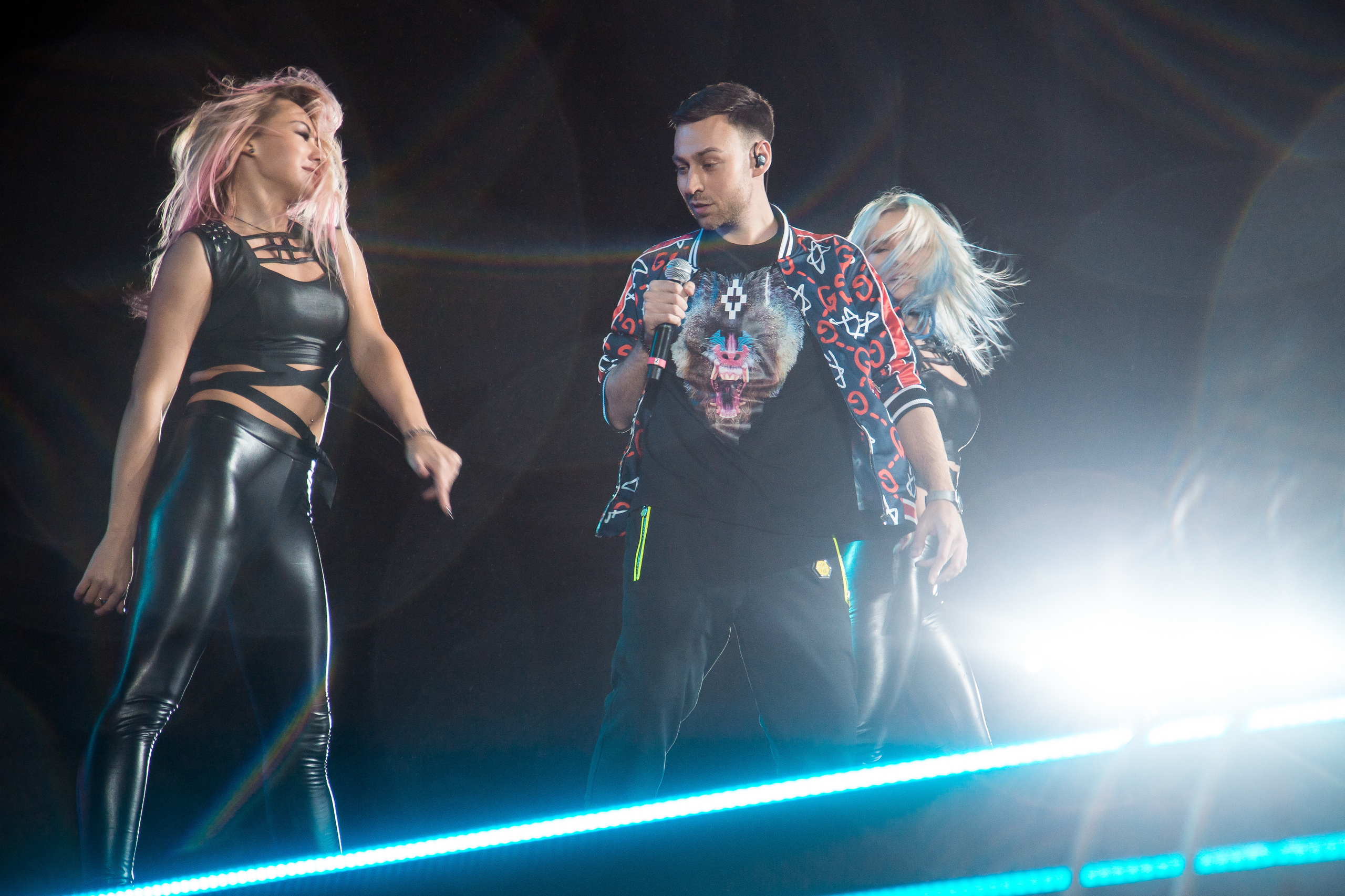 Фестиваль молодежи в Лужниках. Свадебный Семейный Репортажный фотограф в Москве