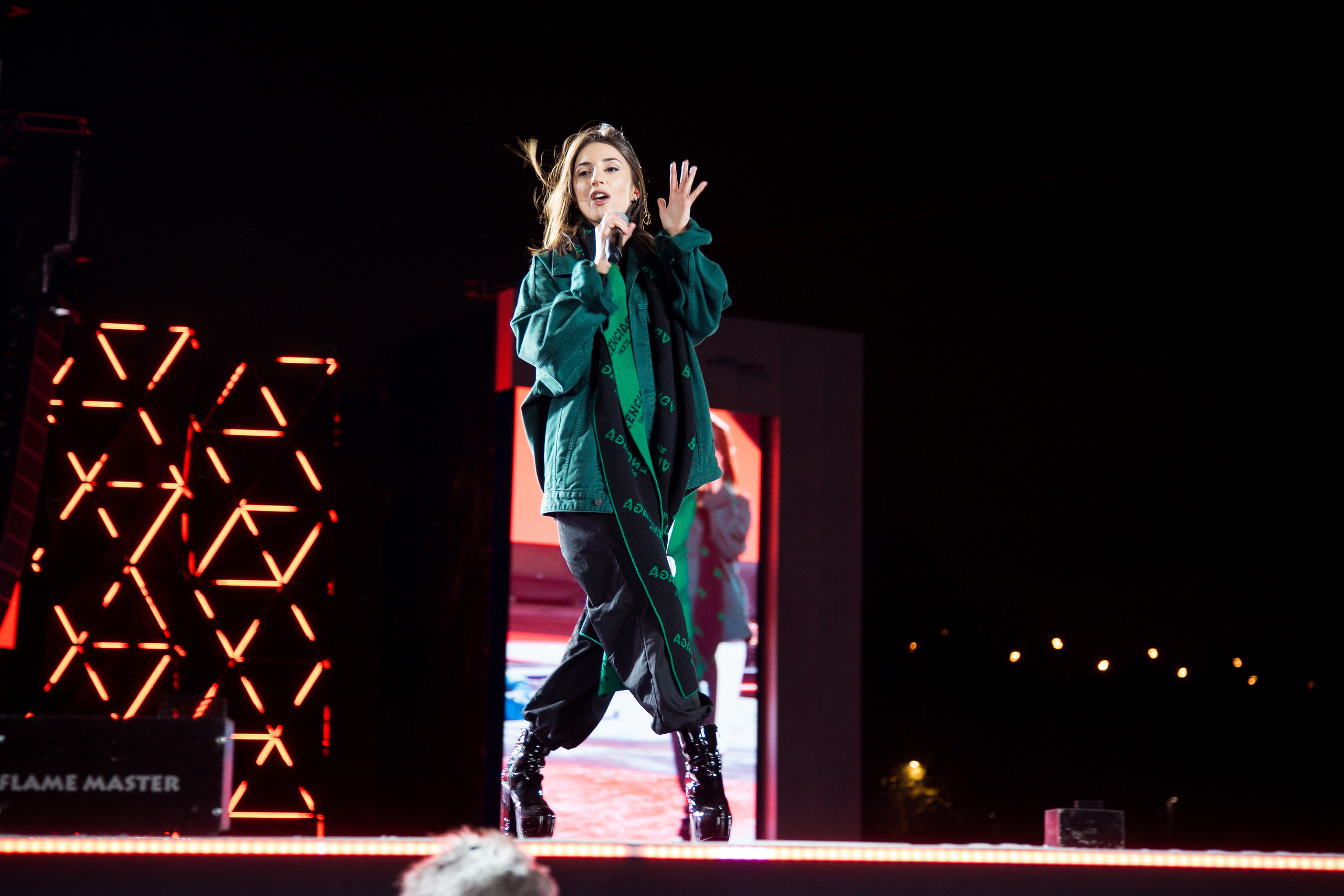 Фестиваль молодежи в Лужниках. Свадебный Семейный Репортажный фотограф в Москве
