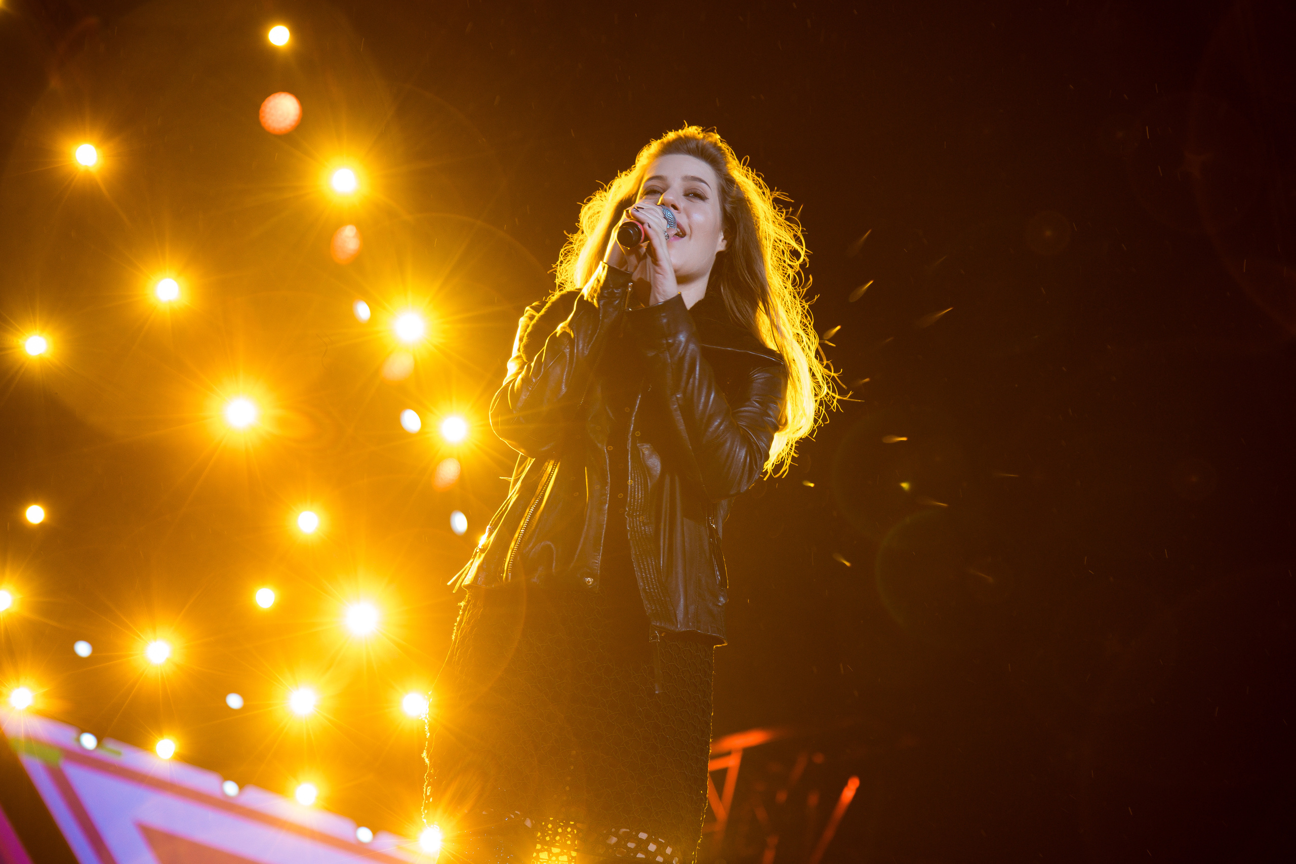 Фестиваль молодежи в Лужниках. Свадебный Семейный Репортажный фотограф в Москве