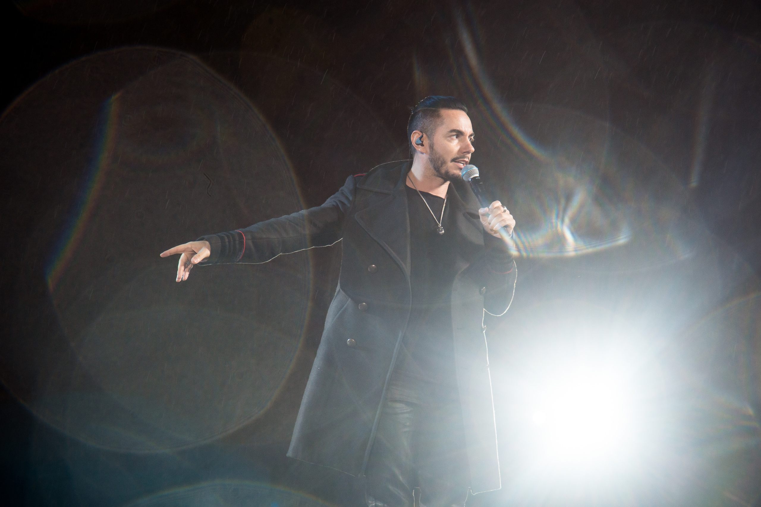 Фестиваль молодежи в Лужниках. Свадебный Семейный Репортажный фотограф в Москве