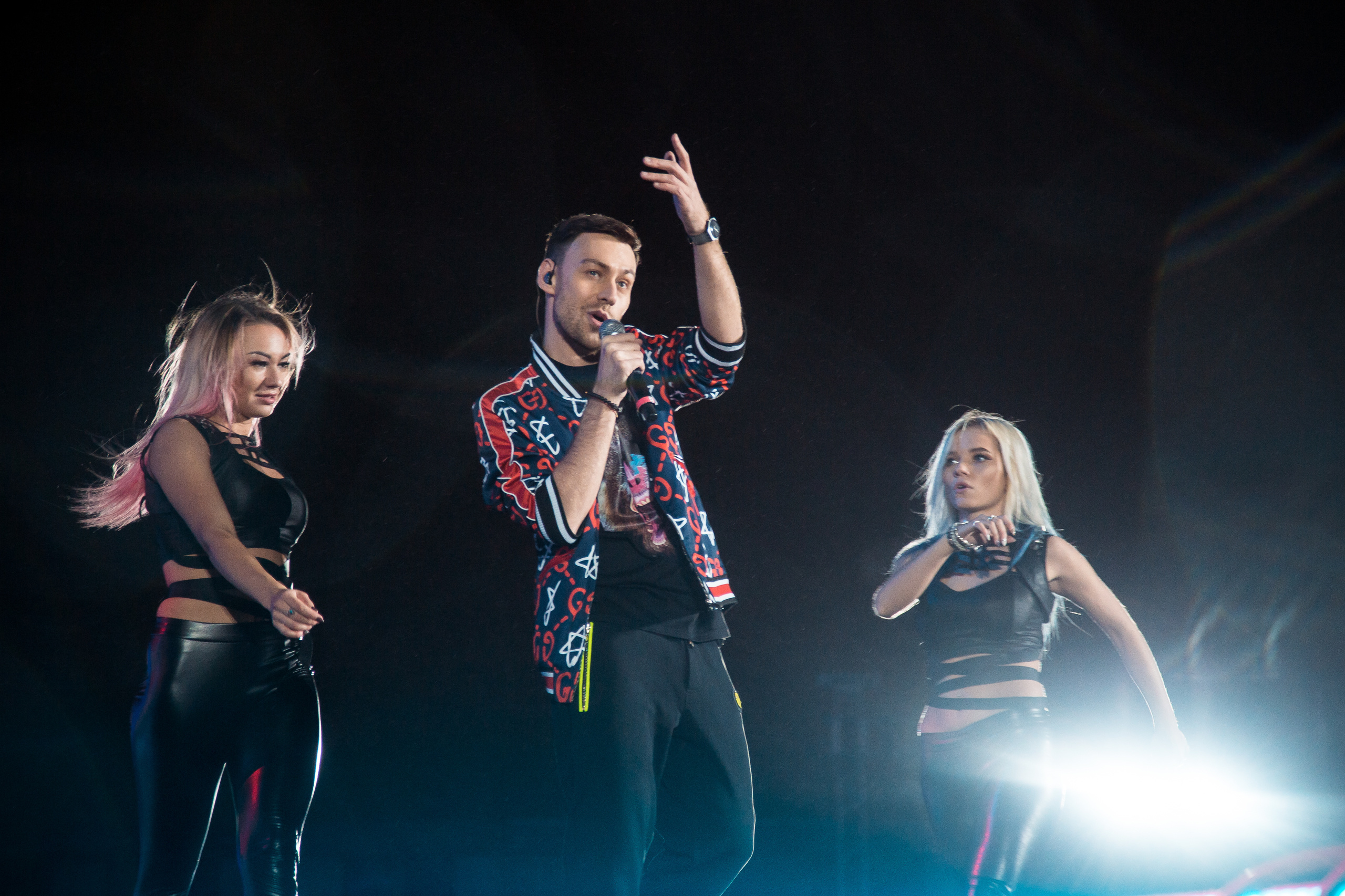 Фестиваль молодежи в Лужниках. Свадебный Семейный Репортажный фотограф в Москве