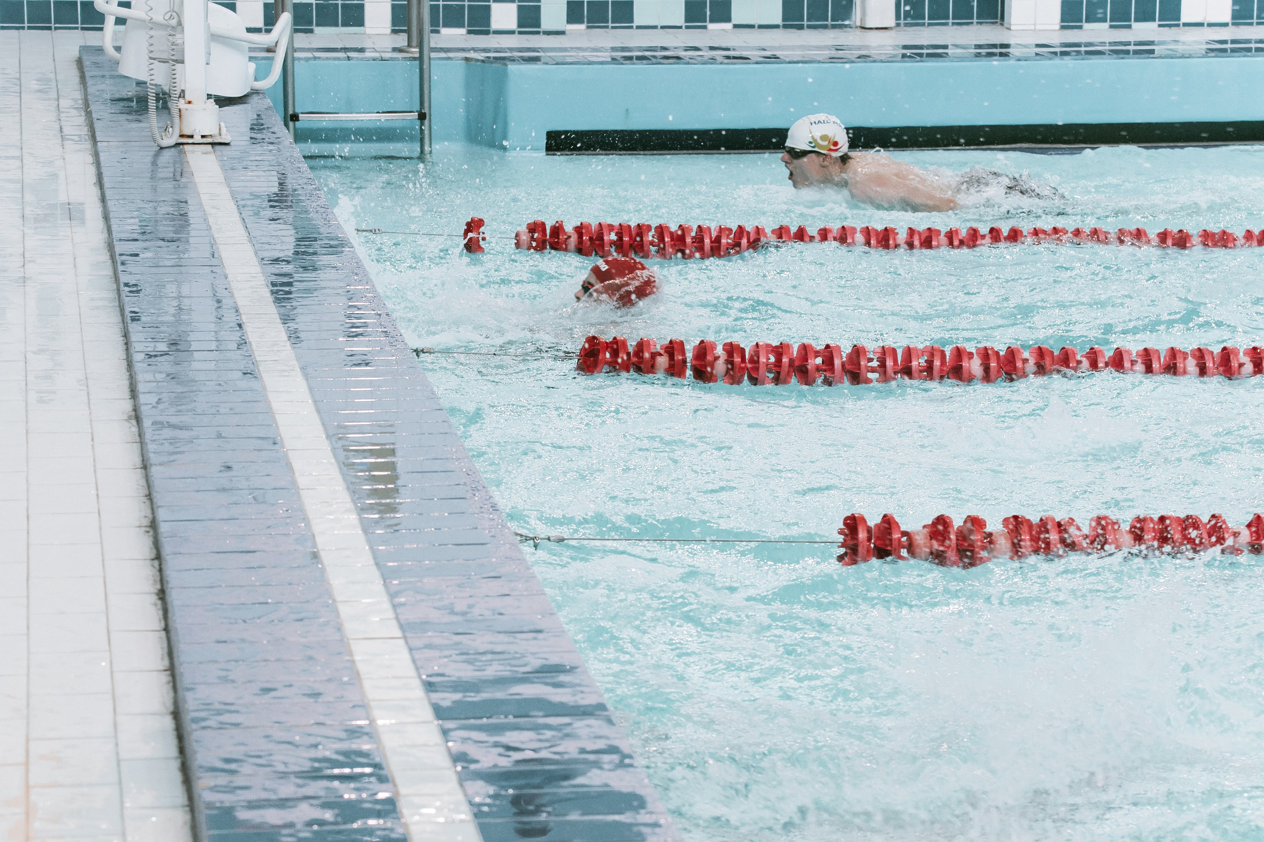 Репортажная спортивная фотосессия стадион Вымпел г. Королев спортивные соревнования чемпионов России по плаванию мая 2026. Юлия Егорова | Свадебный фотограф, семейный фотограф Москва, МО • Портреты • репортажи • день рождения • Love Story • дети