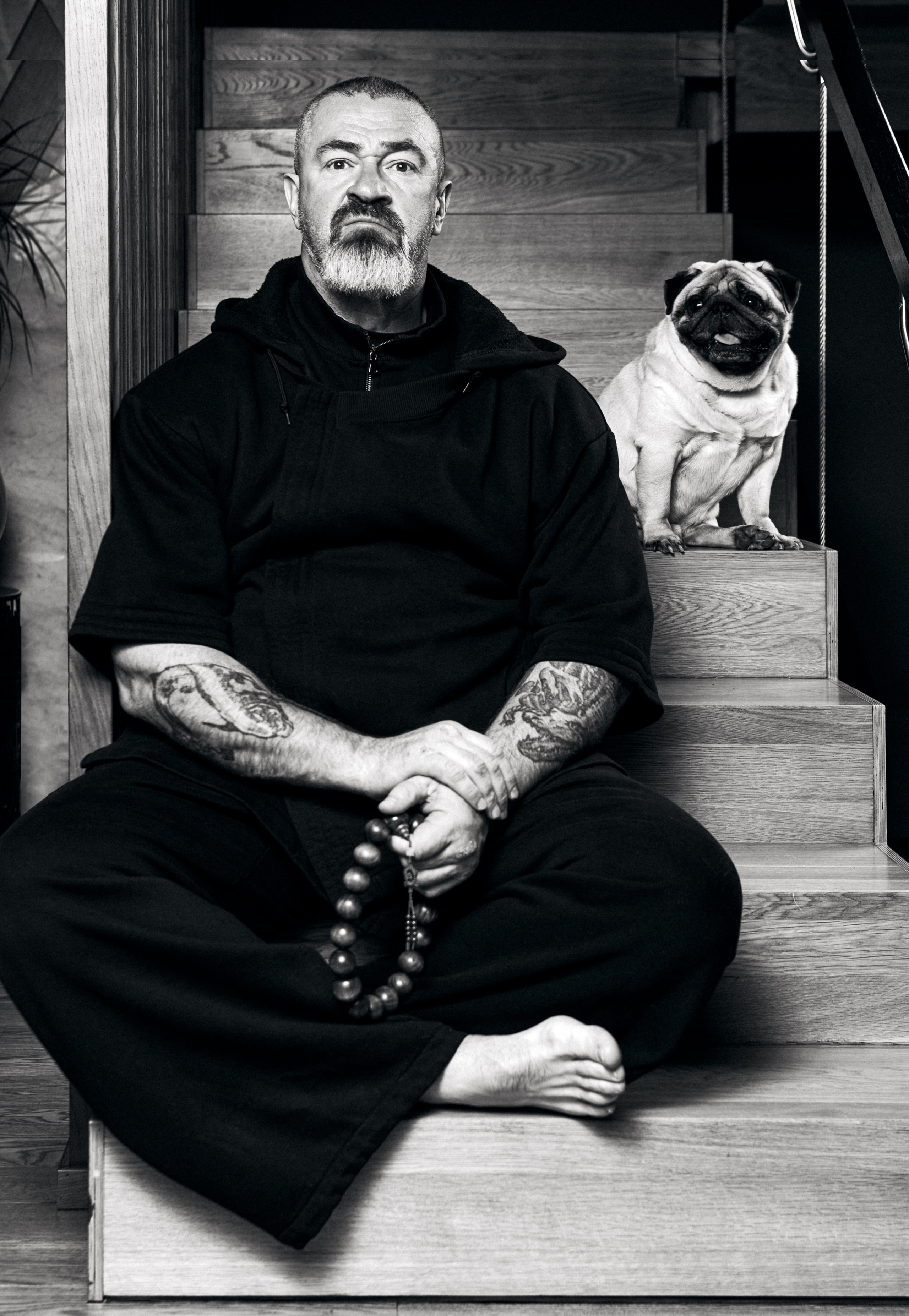 Фотография актера Сергея Бадюка с его собакой