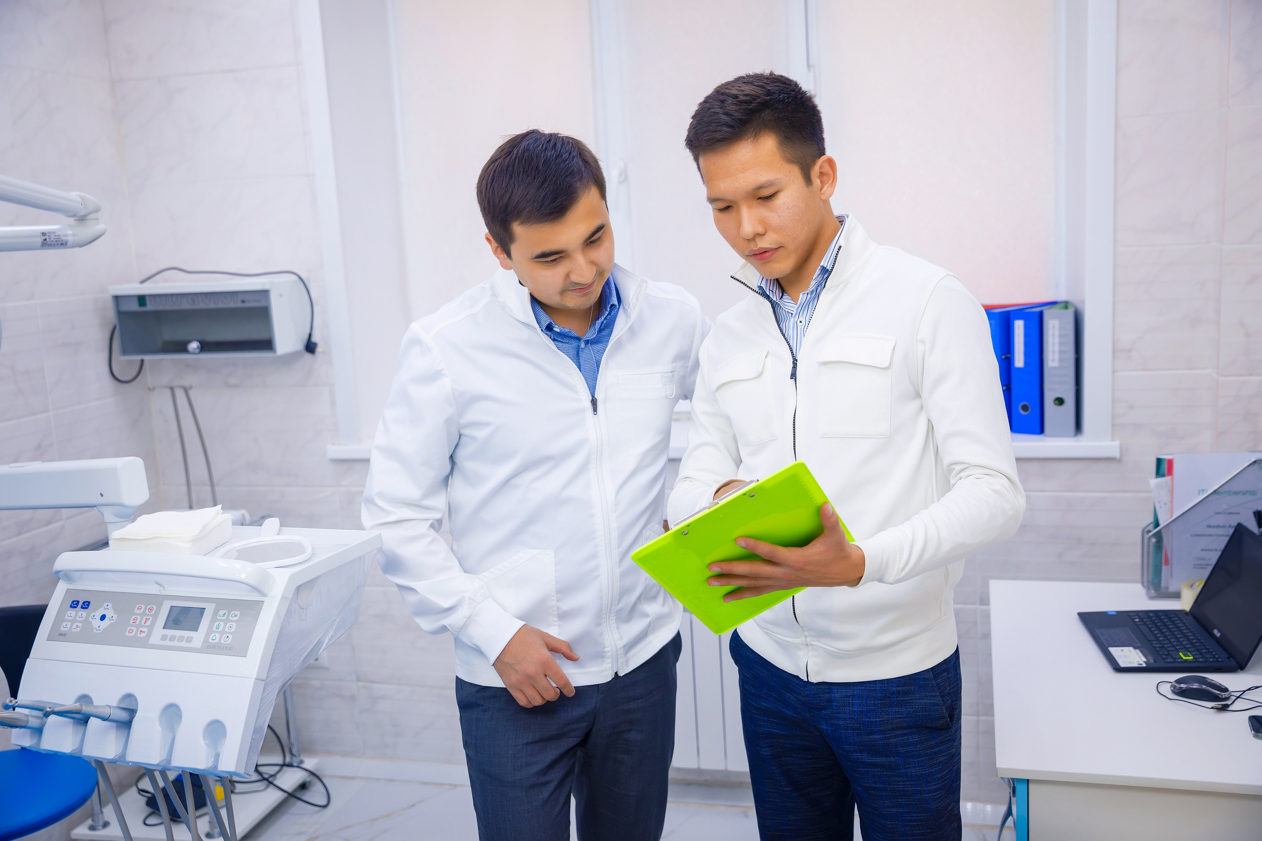 Стамотология. Семейный и Свадебный фотограф в Астане Александр Астапов