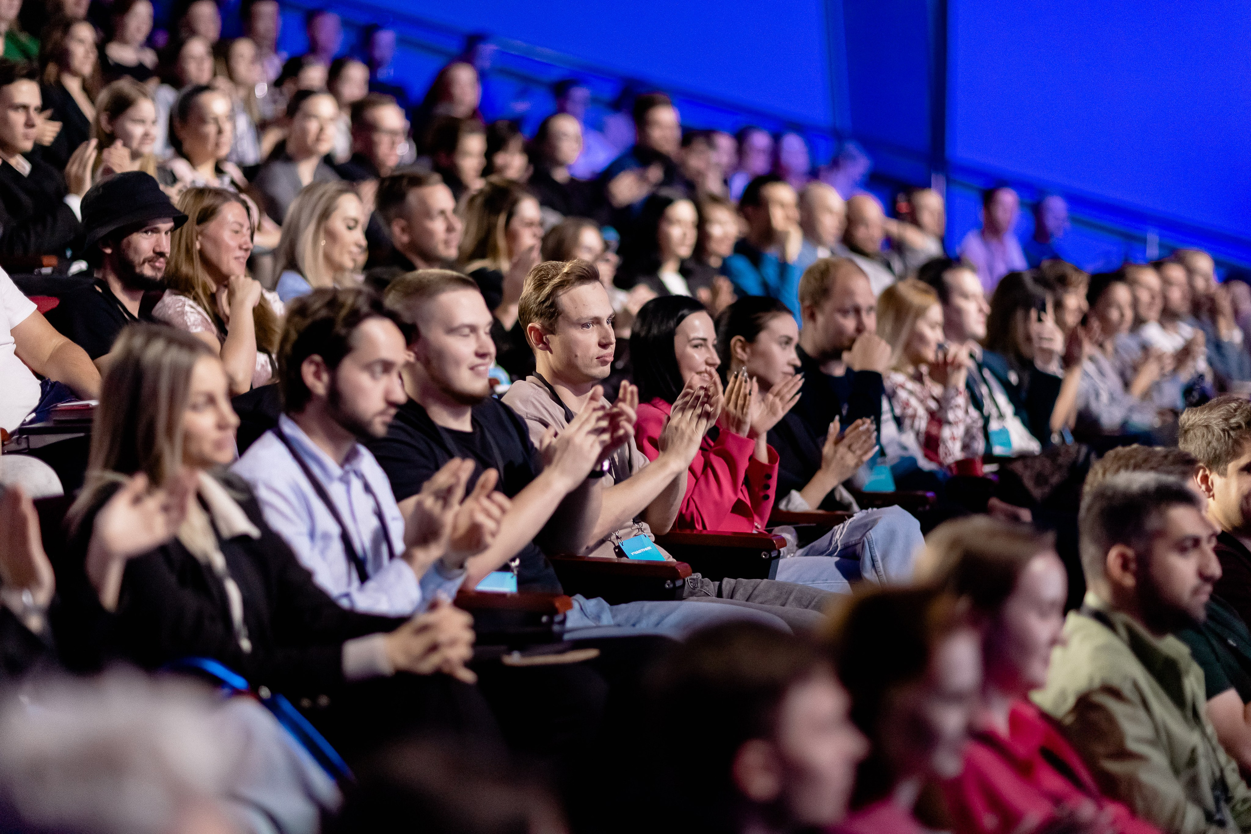 Фотосъёмка выставки/конференции. Репортажный фотограф в Краснодаре Лагута Надежда