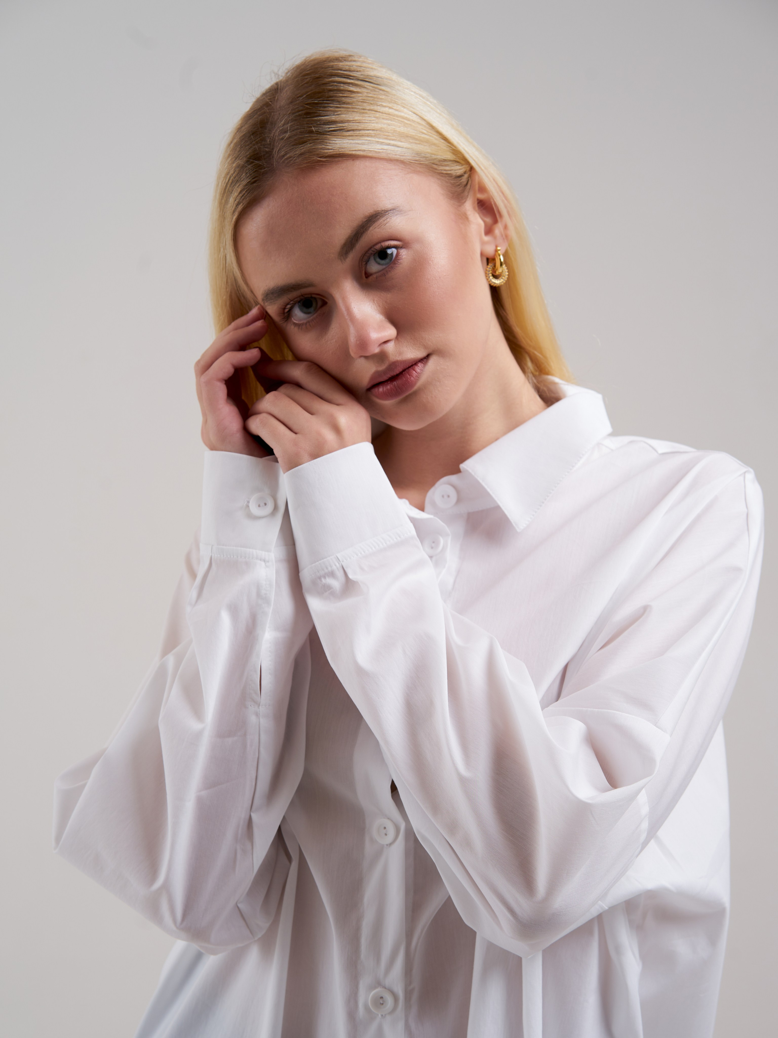 Съемка для рекламы одежды на маркетплейсах. Фотограф Екатеринбург Кокшарова Александра