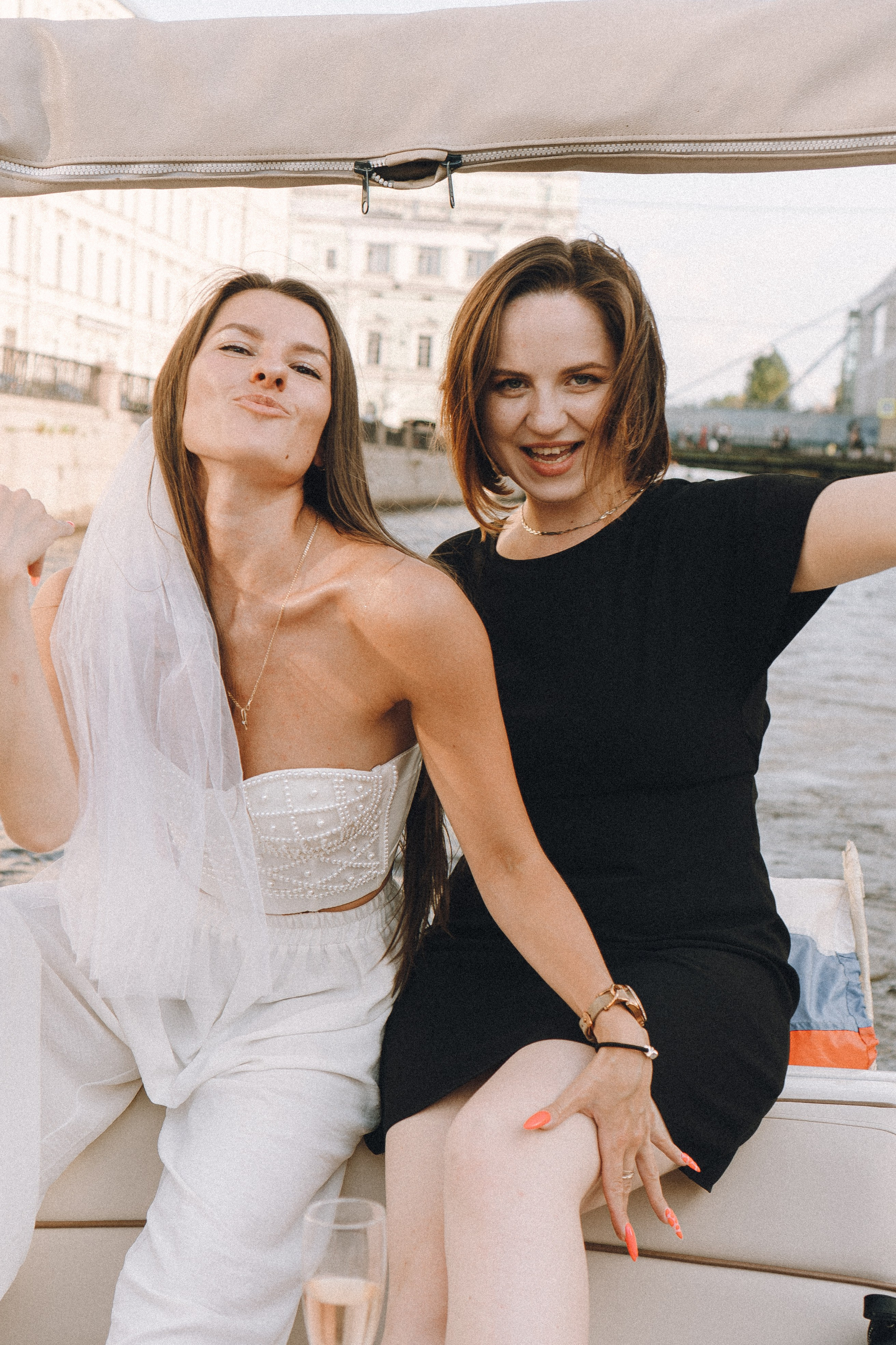 ДЕВИЧНИК НА КАТЕРЕ. Профессиональный фотограф, Санкт-Петербург — Виктория Богомолова