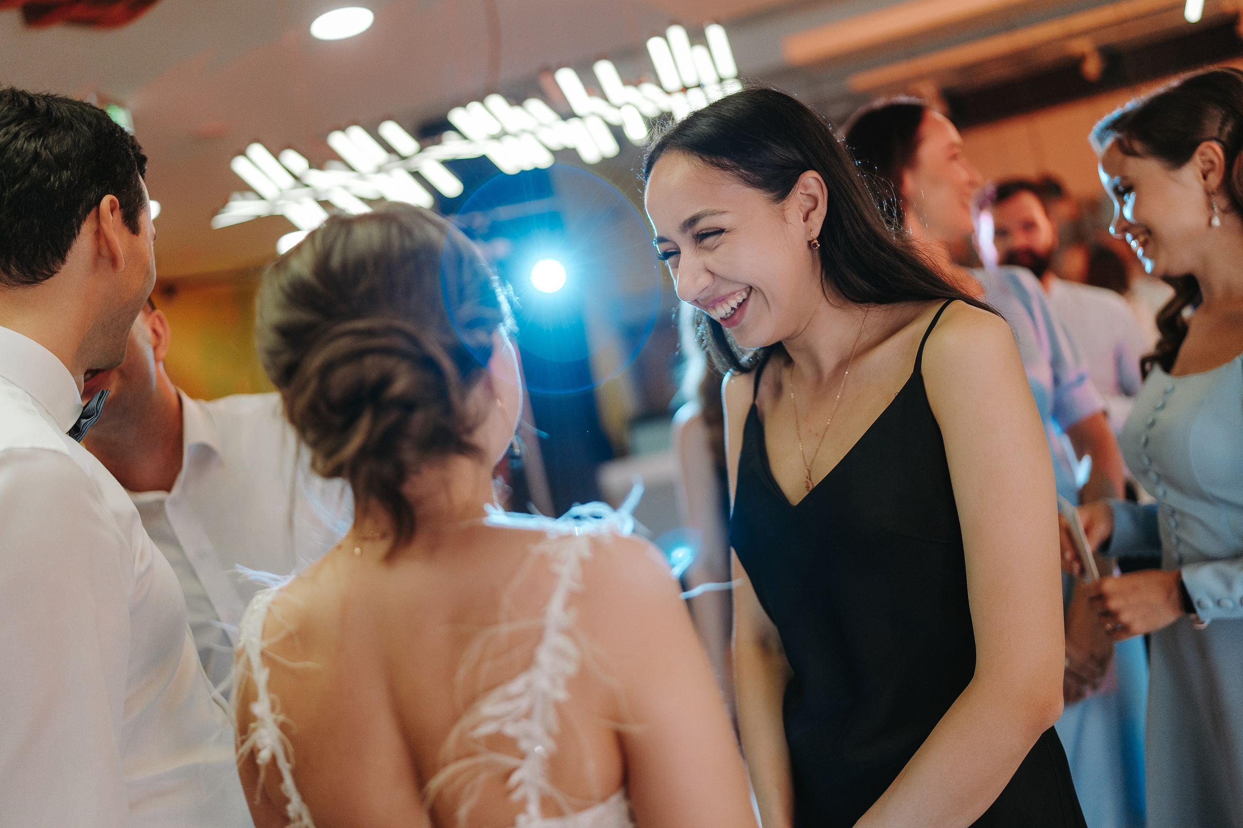 БАНКЕТНЫЙ ЗАЛ НЕСТЕРОВ, ВЕДУЩАЯ АЙГУЛЬ АХМЕТОВА