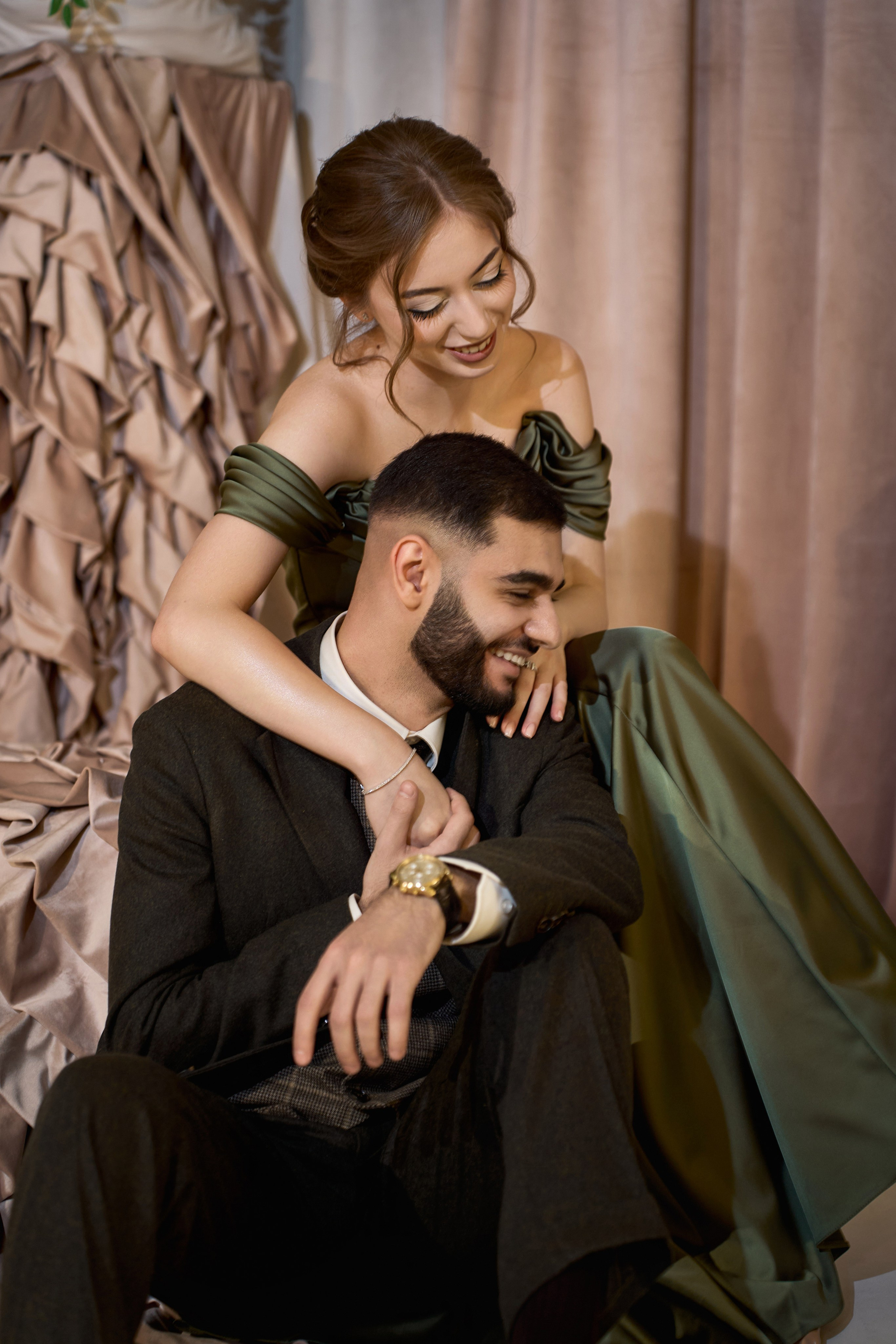 Красивое и чувственное сватовство Рафаэля & Алины в GOLDEN PALACE от ТВИНС СТУДИО. ТВИНС СТУДИО — лучшие свадебные фотографы и видеографы в Краснодаре