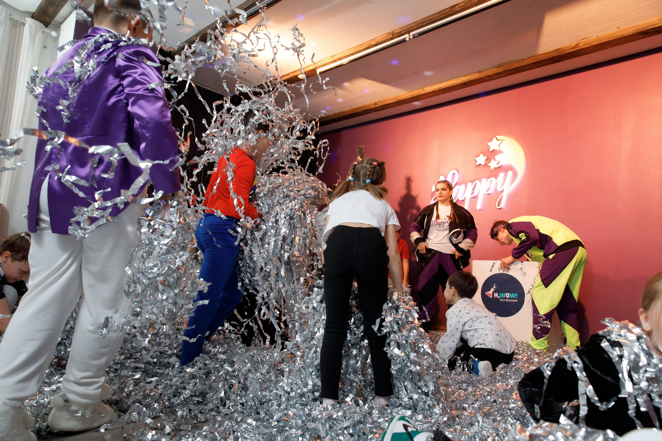 Школа «Кристалл» | Новогодняя программа. Свадебный, семейный и школьный фотограф в Сызрани Максим Баталов