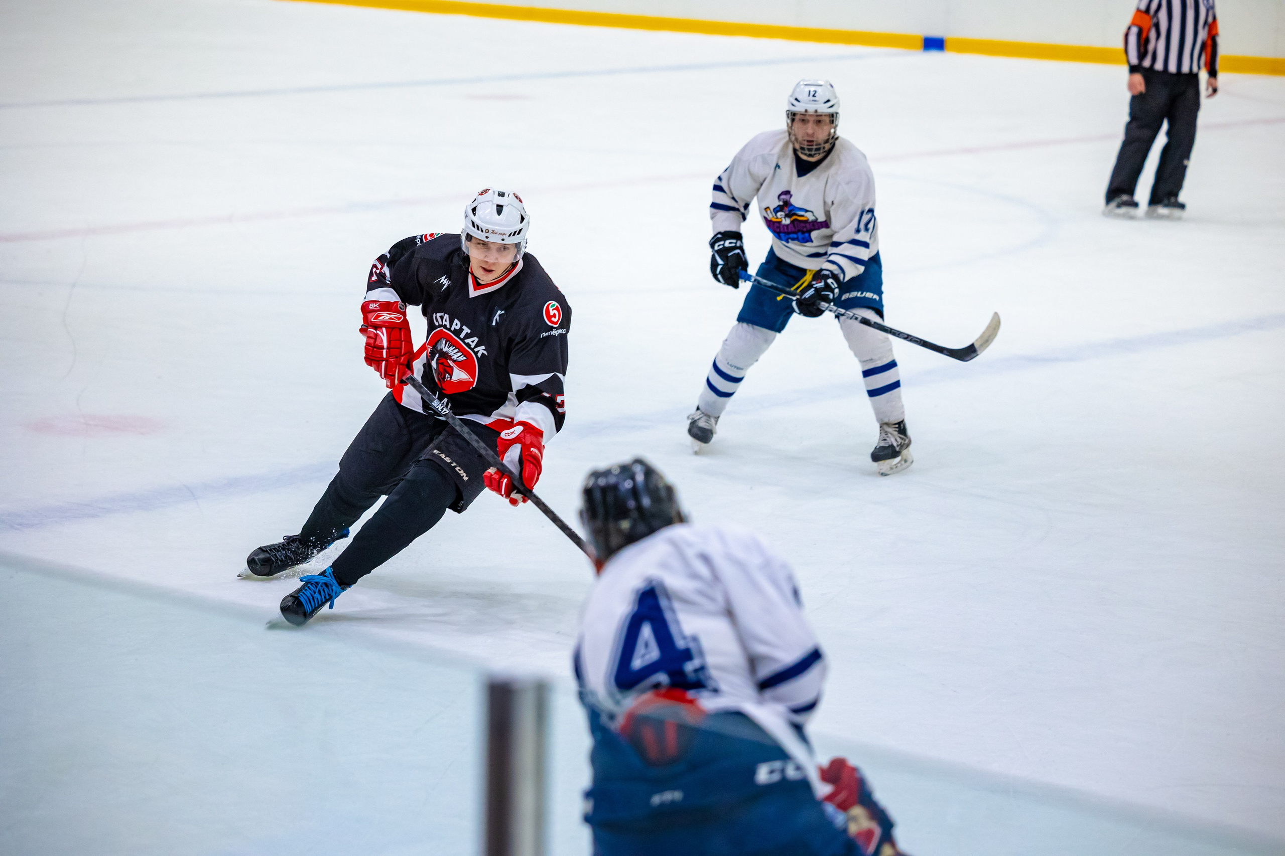 ХК Распадские Барсы. Фотограф Князев Сергей