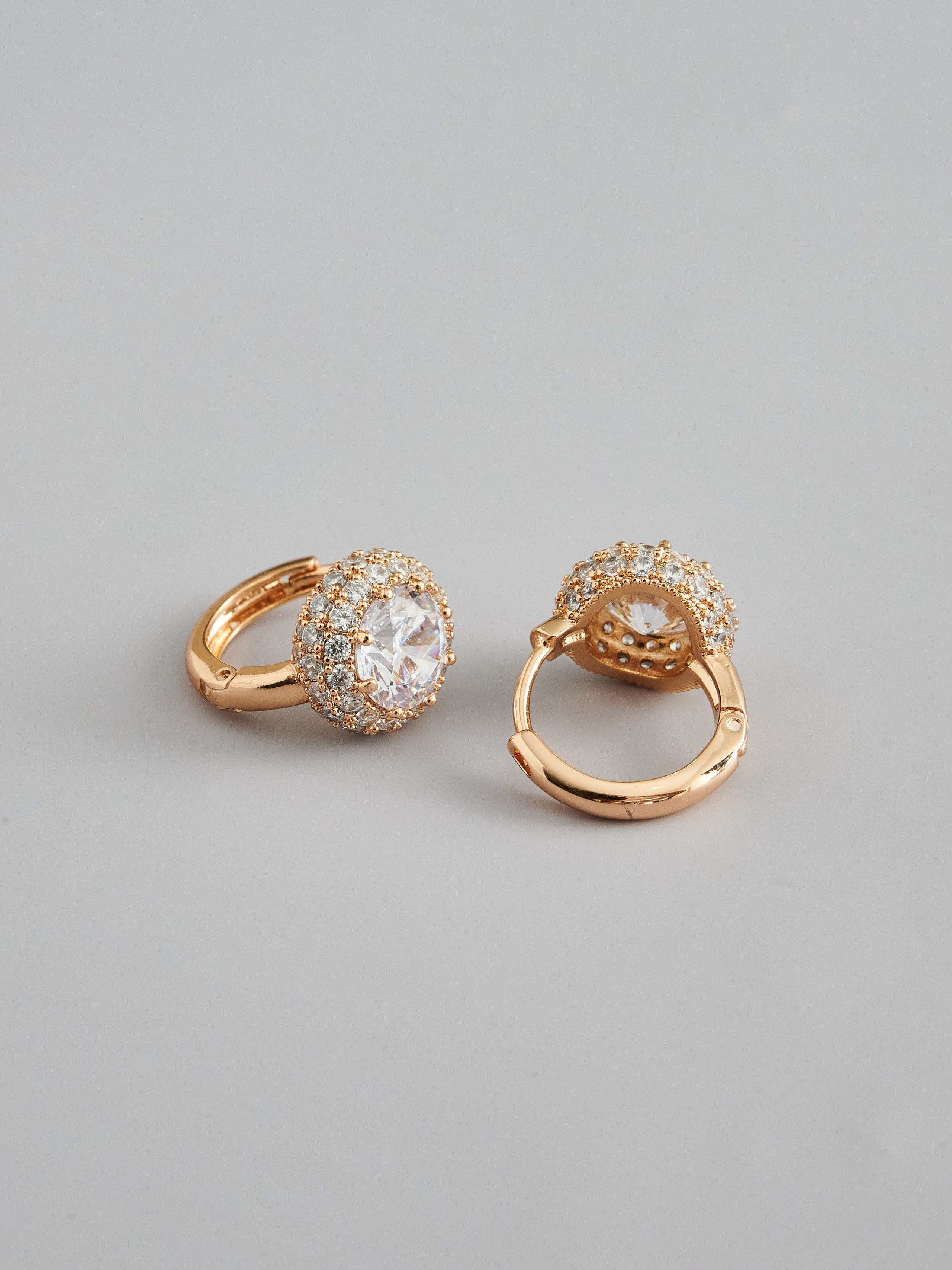 Бижутерия «Xuping». Контент фотограф в Саратове и Москве Дима Савельев