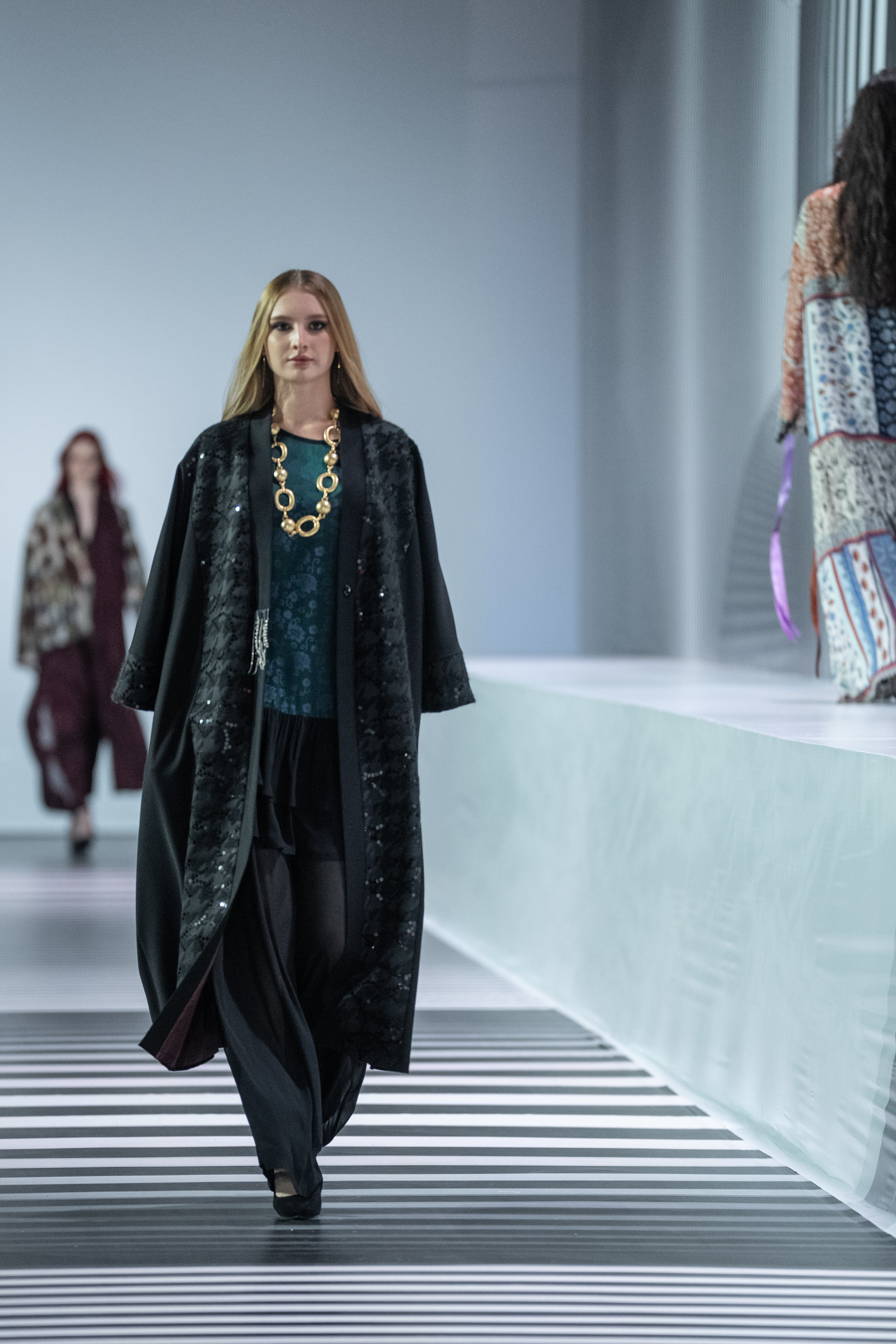 Brad YEARLAN ZHOLDASBEK. Сайт Алматинского НЮ АРТ, будуар и фэшн фотографа Дениса Карпенко