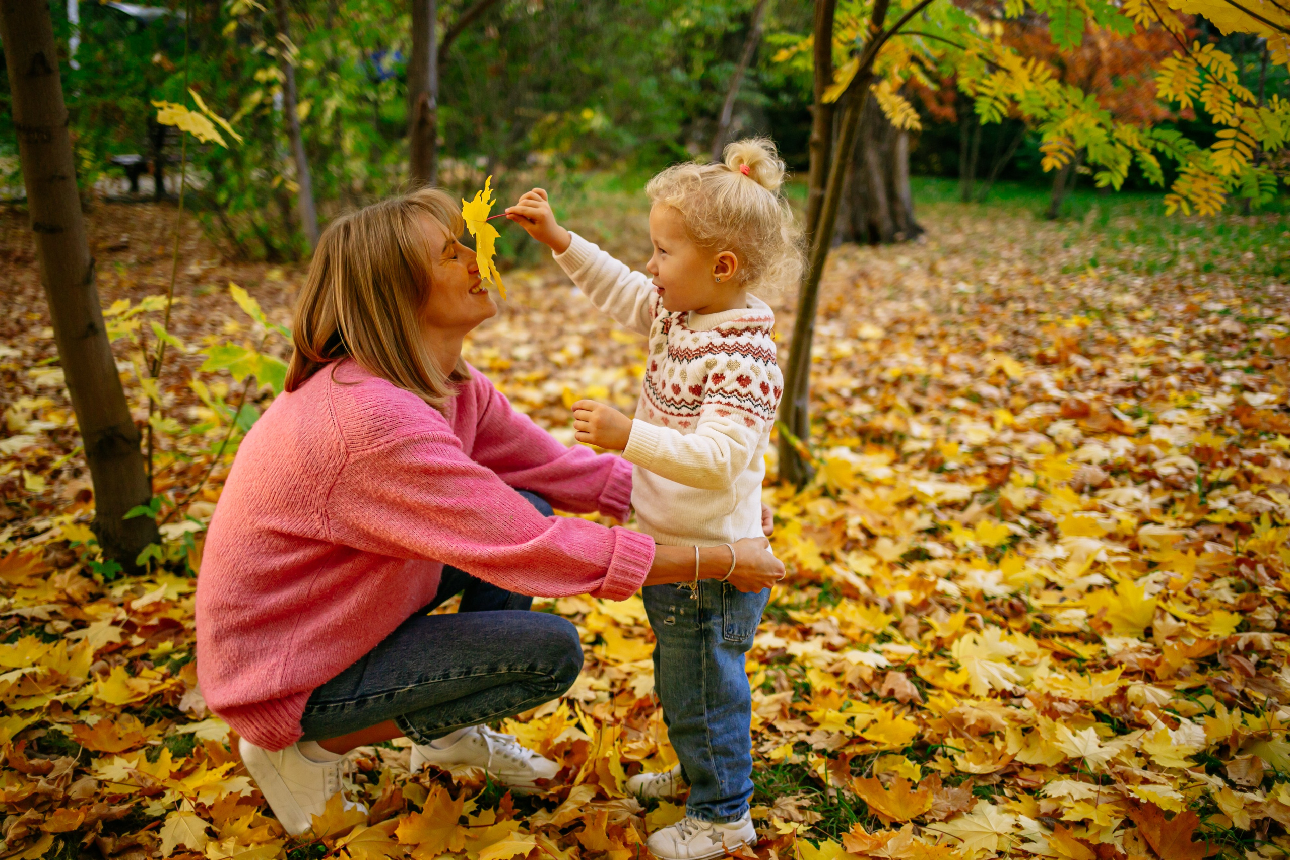 Юля, Анюта, Есения