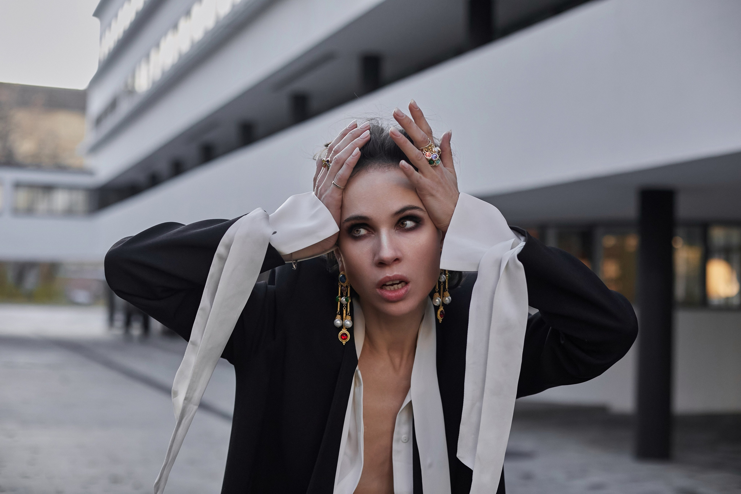 «История у Дома Наркомфина». Свадебный и креативный фотограф в ЮФО и МСК