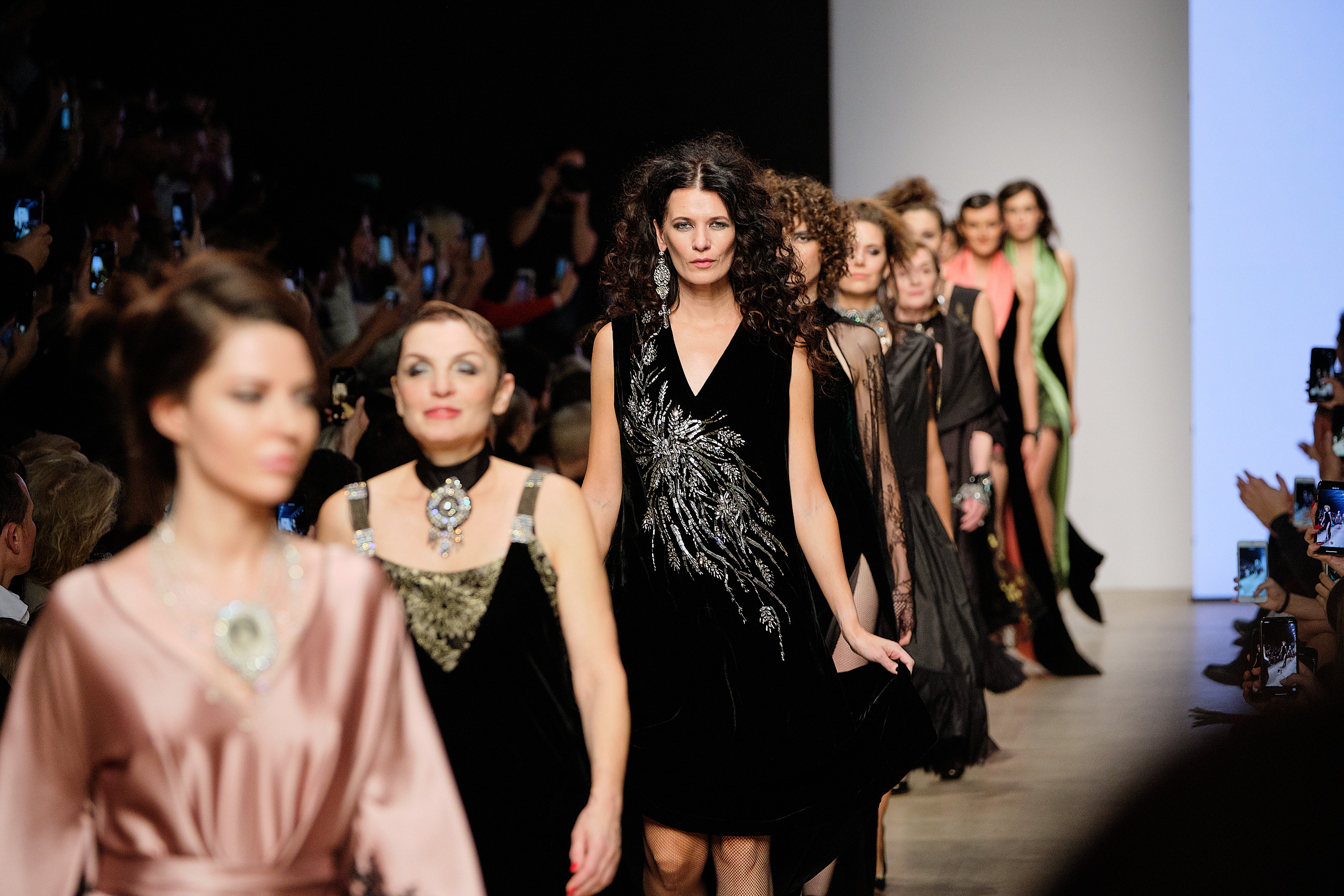 Московская неделя моды. Профессиональный фотограф в Москве Захар Ишутин