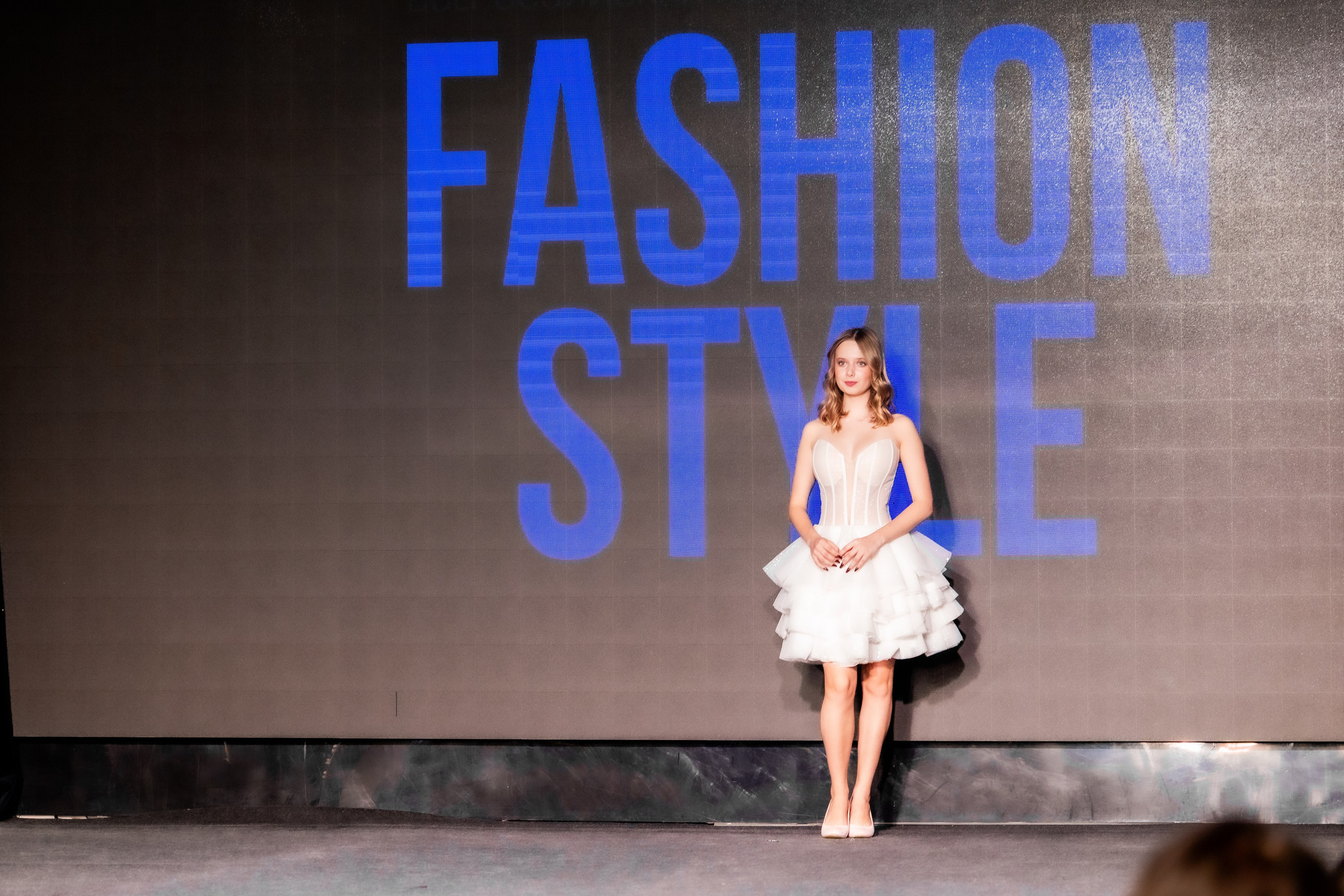 Модный показ Ассоциация дизайнеров FASHION STYLE. Студия фото, видеографии и мультимедийного дизайна в Москве Multi Frame Studio