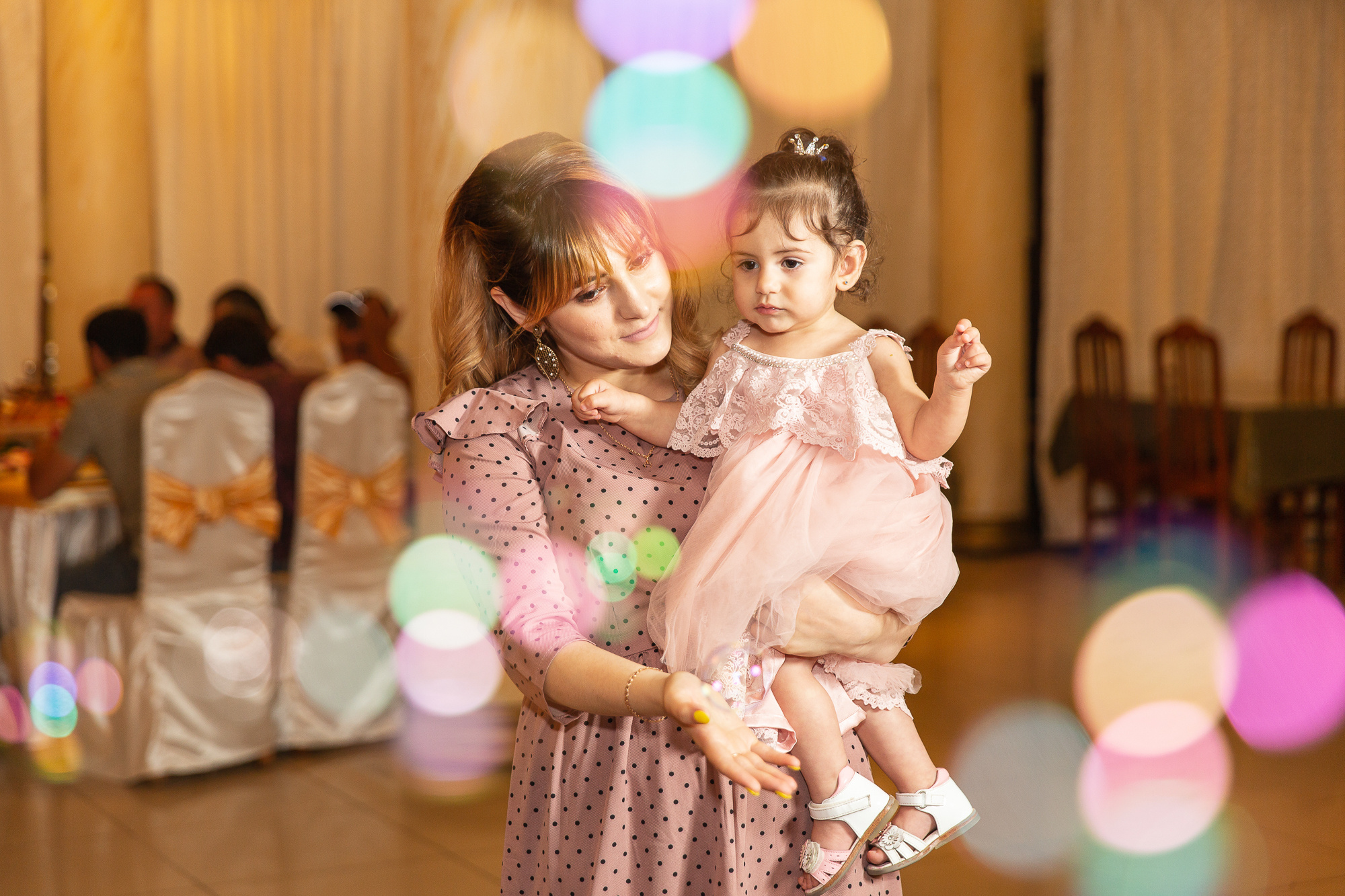 Ева 1 годик. Профессиональная фотосъёмка интерьеров, предметная фотосессия еды для меню г. Анапа