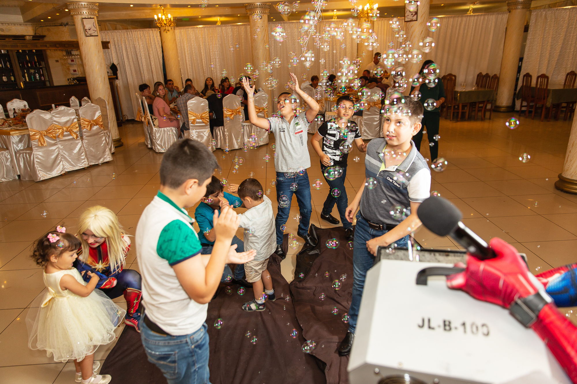 Ева 1 годик. Профессиональная фотосъёмка интерьеров, предметная фотосессия еды для меню г. Анапа