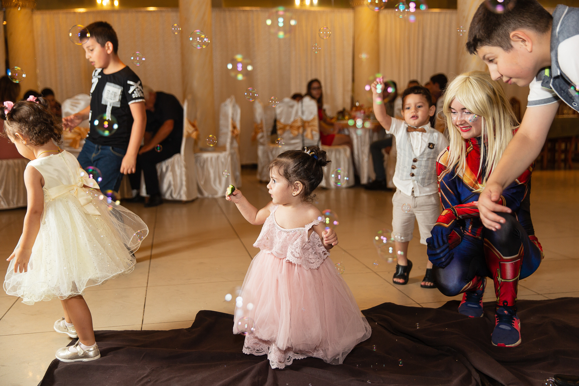 Ева 1 годик. Профессиональная фотосъёмка интерьеров, предметная фотосессия еды для меню г. Анапа