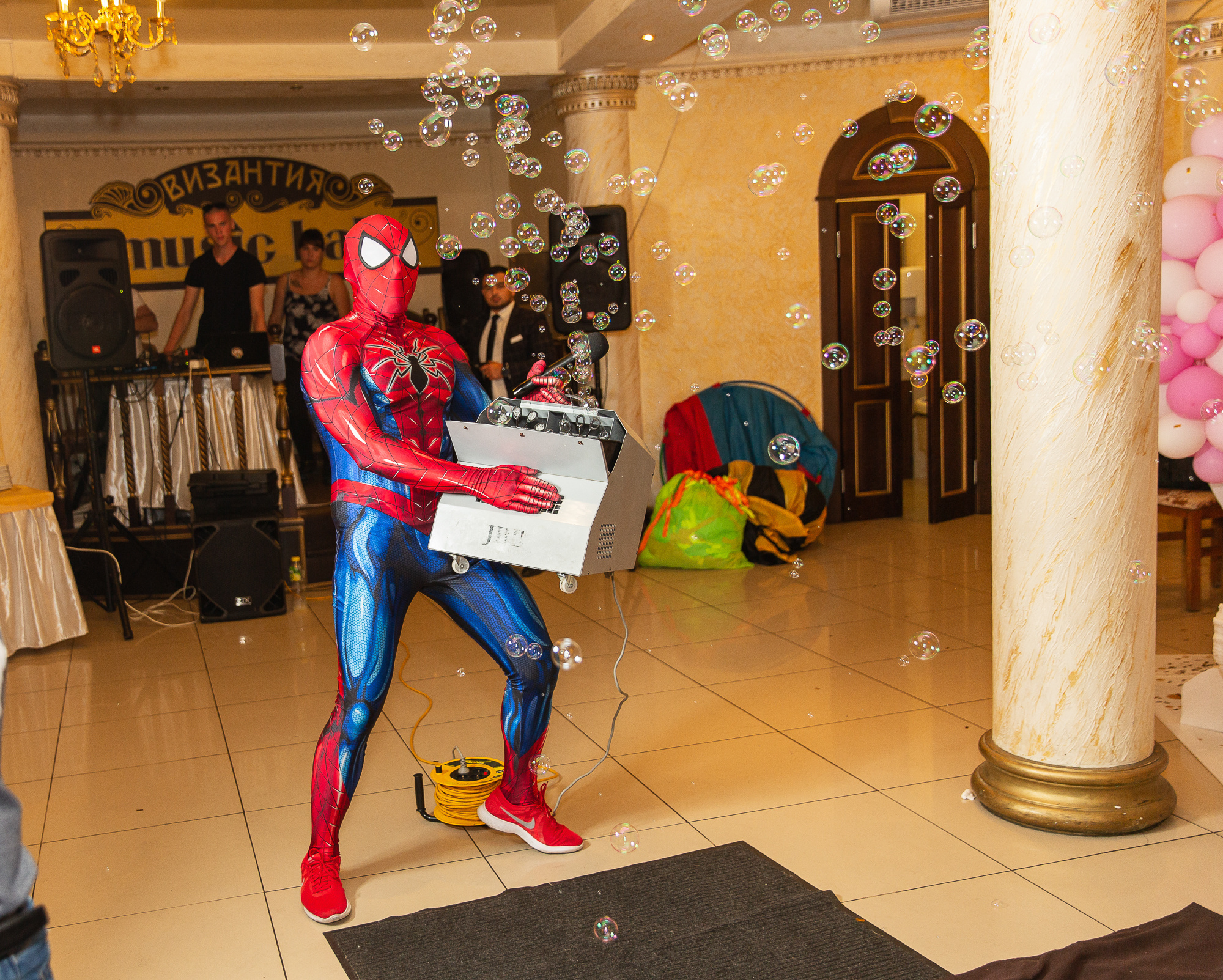 Ева 1 годик. Профессиональная фотосъёмка интерьеров, предметная фотосессия еды для меню г. Анапа