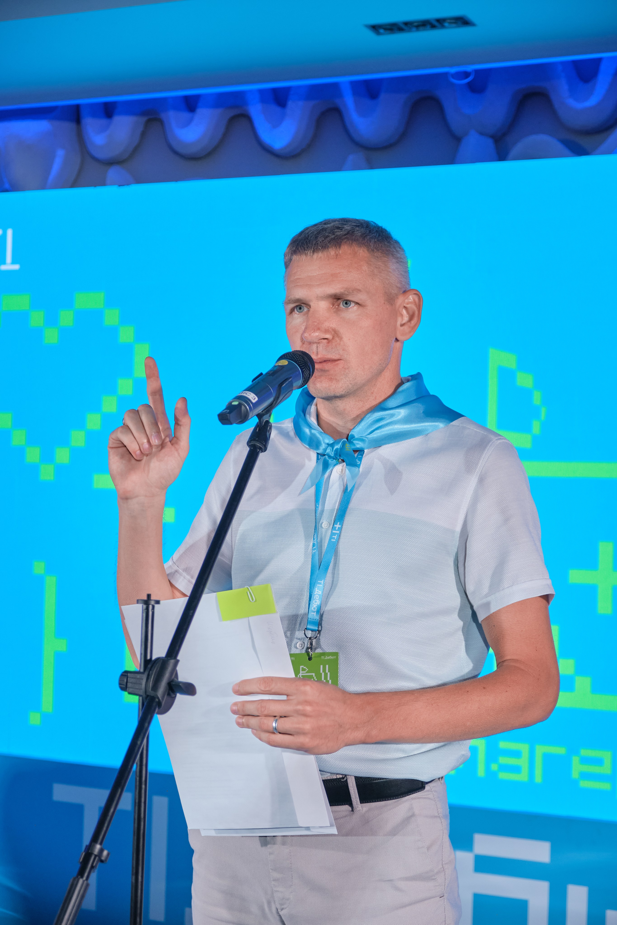 Видеосъемка проектов, промо мероприятий, гала встреч, видеосъемка выставок и видеосъемка форумов. Фотосъемка выставок, мероприятий, форумов