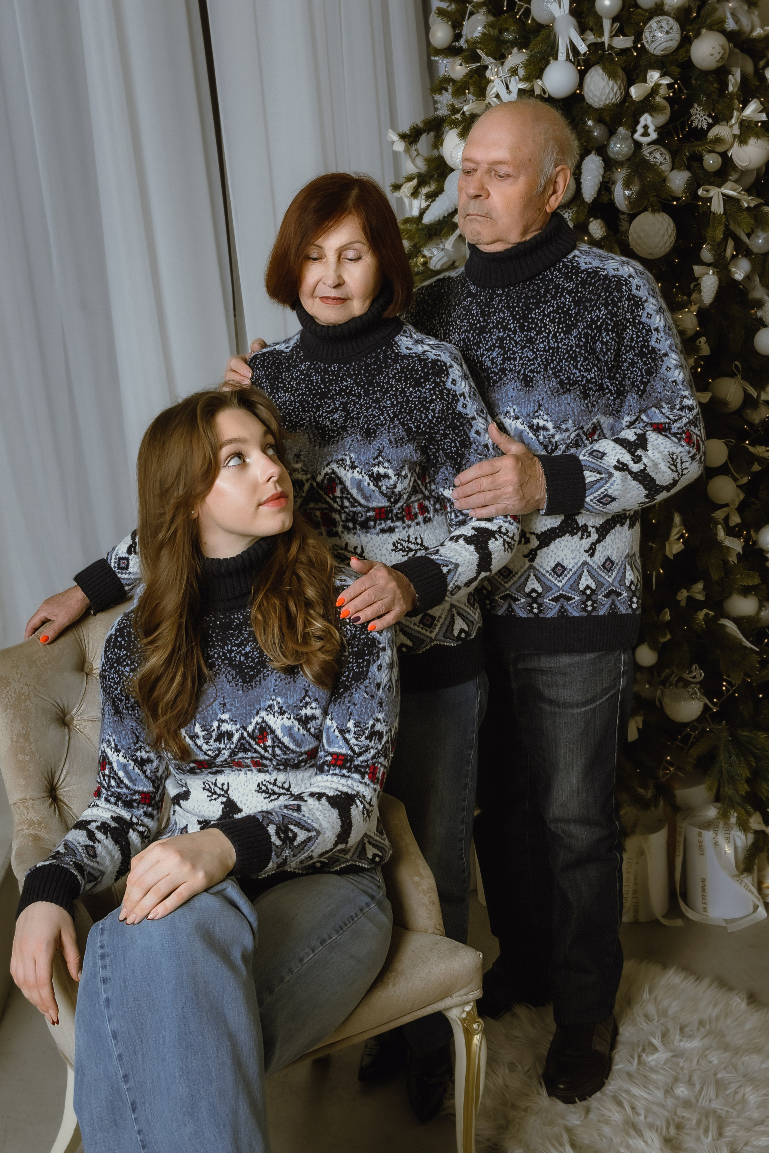 Семейная — 3 поколения. КОНТЕНТ | БРЕНД фотограф Санкт-Петербург — Жанна Олтаржевская