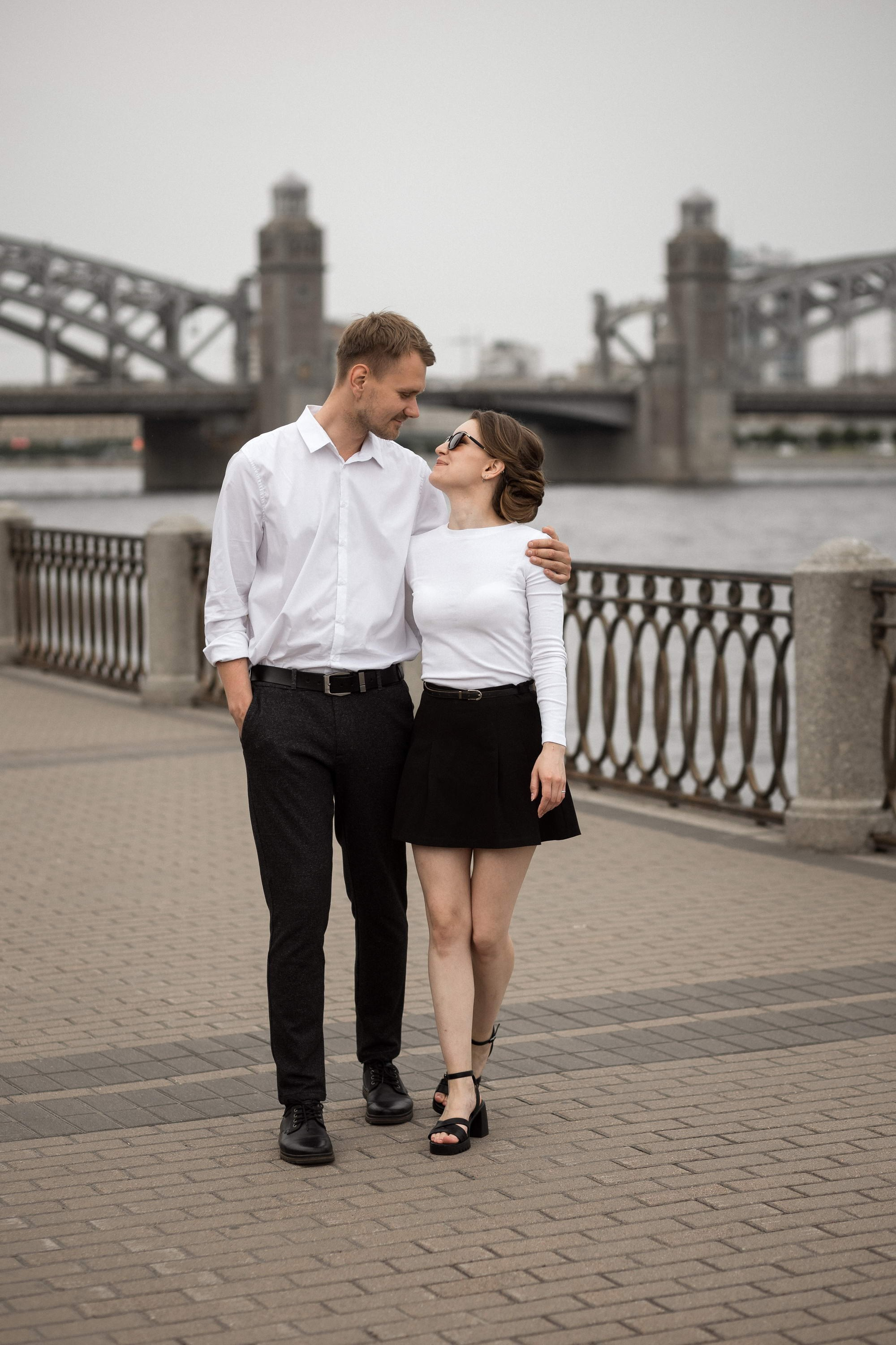 Лавстори в городе. Свадебный фотограф Игорь Брундасов 8PHOTO на свадьбу венчание загс СПб