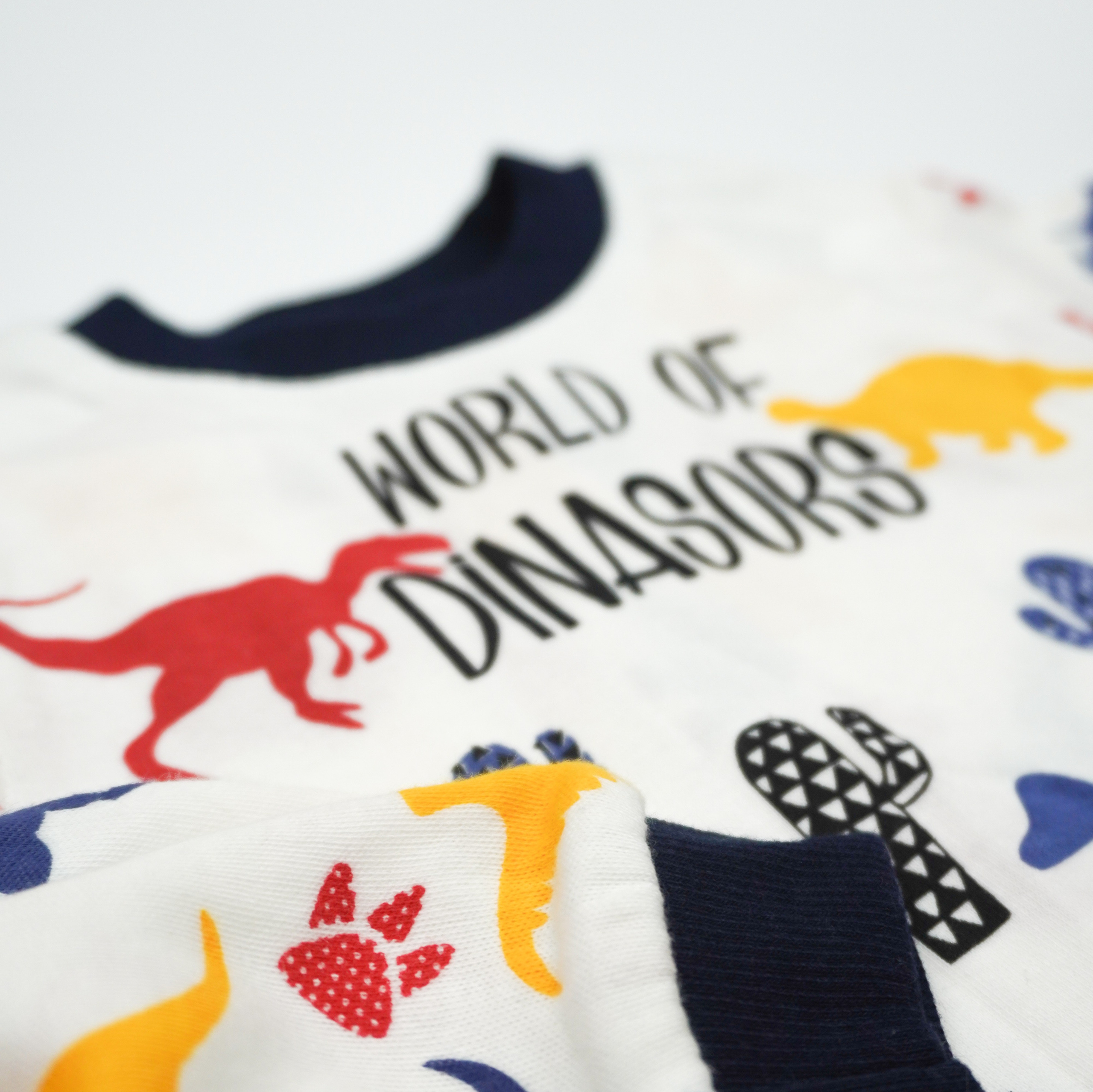 Одежда. Кузнецова Мария — профессиональный фотограф в Санкт-Петербурге | Предметная фотосъёмка, модельные тесты, актёрское портфолио, концерты