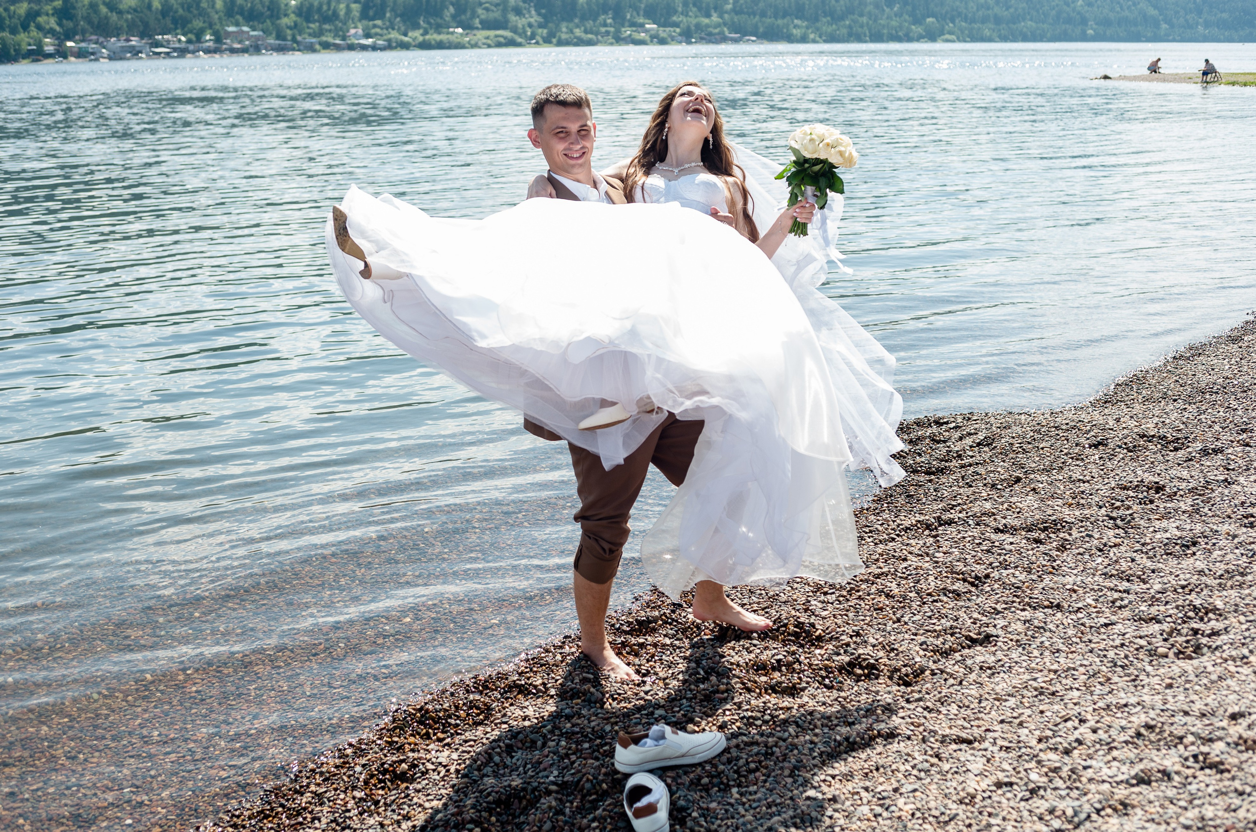 СВАДЕБНАЯ СЪЕМКА. Приветствую! Меня зовут Александра, я занимаюсь репортажной и предметной съемкой в Красноярске