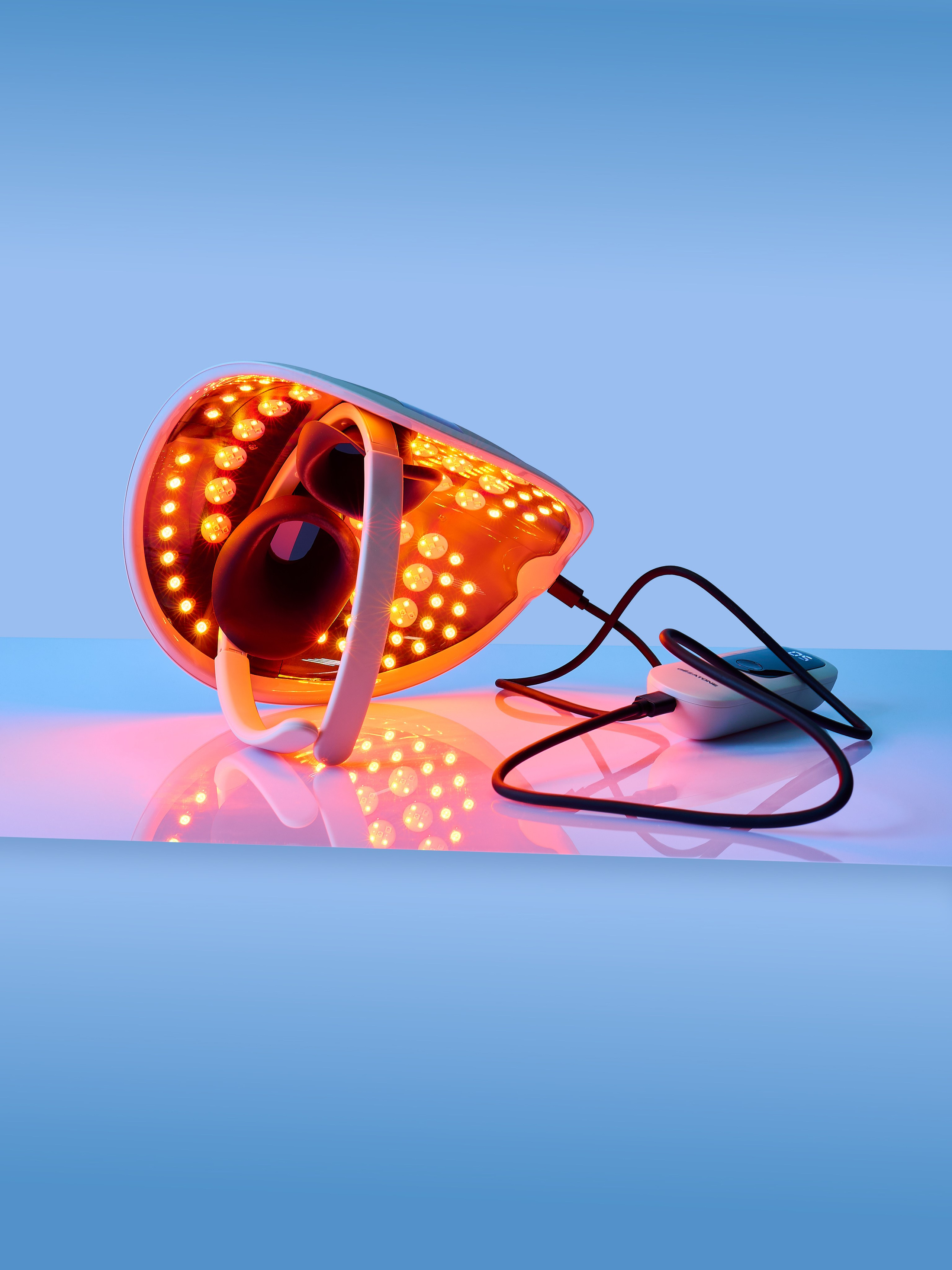 LED Маска GEZATONE. Коммерческий фотограф в Москве Билуши Василиса