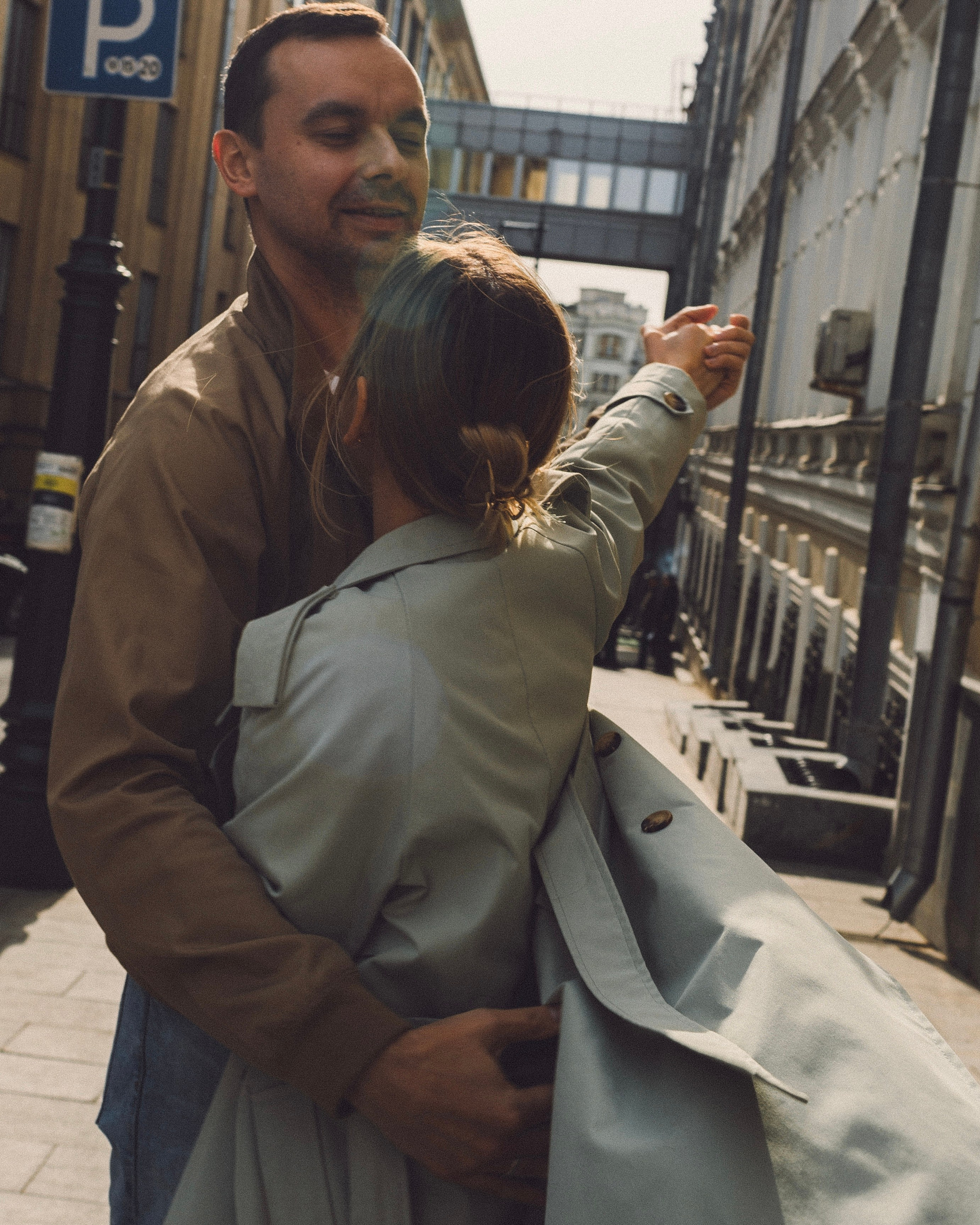 Лавстори прогулка. Женский и лавстори фотограф в Москве Елена Аксютко