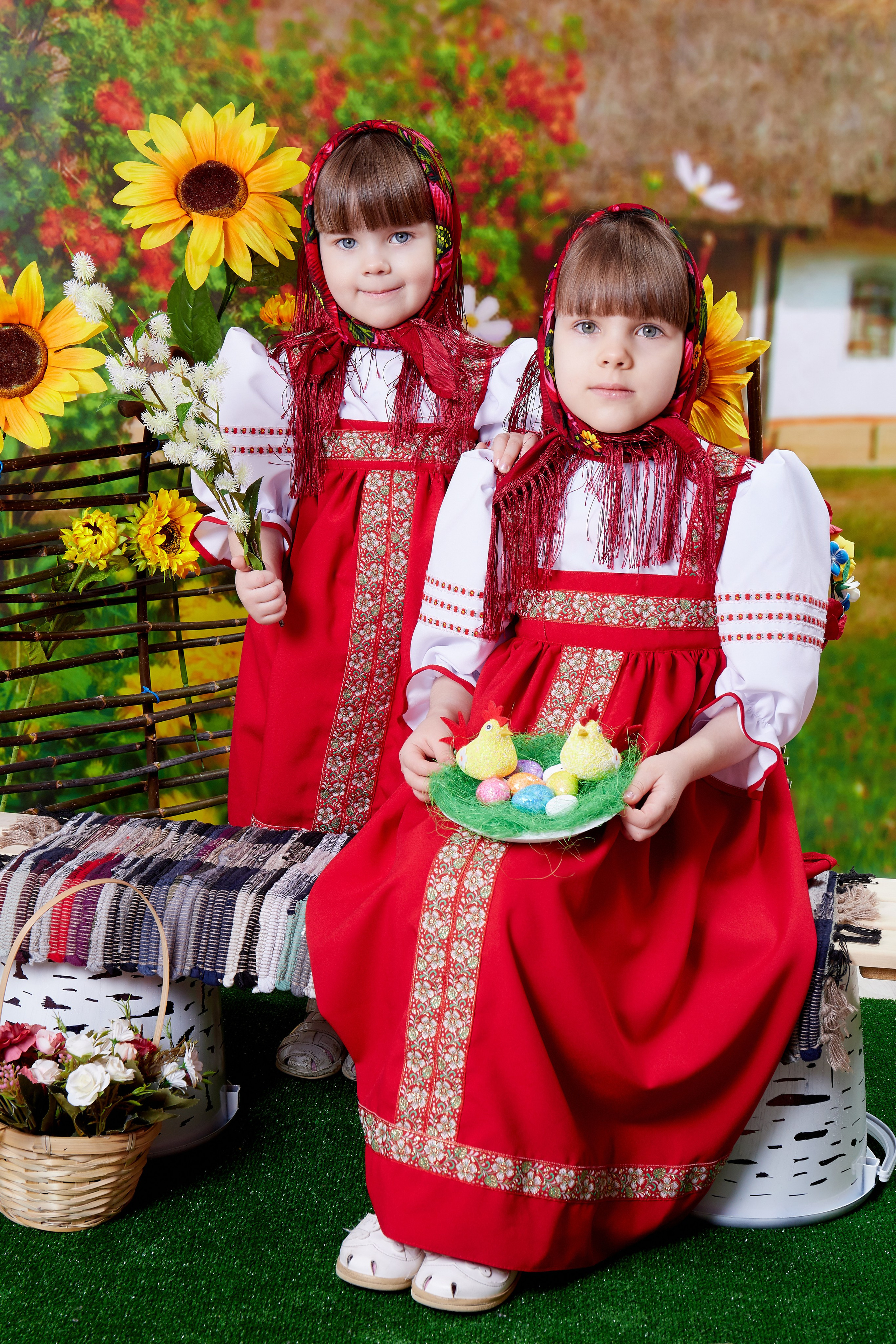 У дома. Детская выездная фотостудия