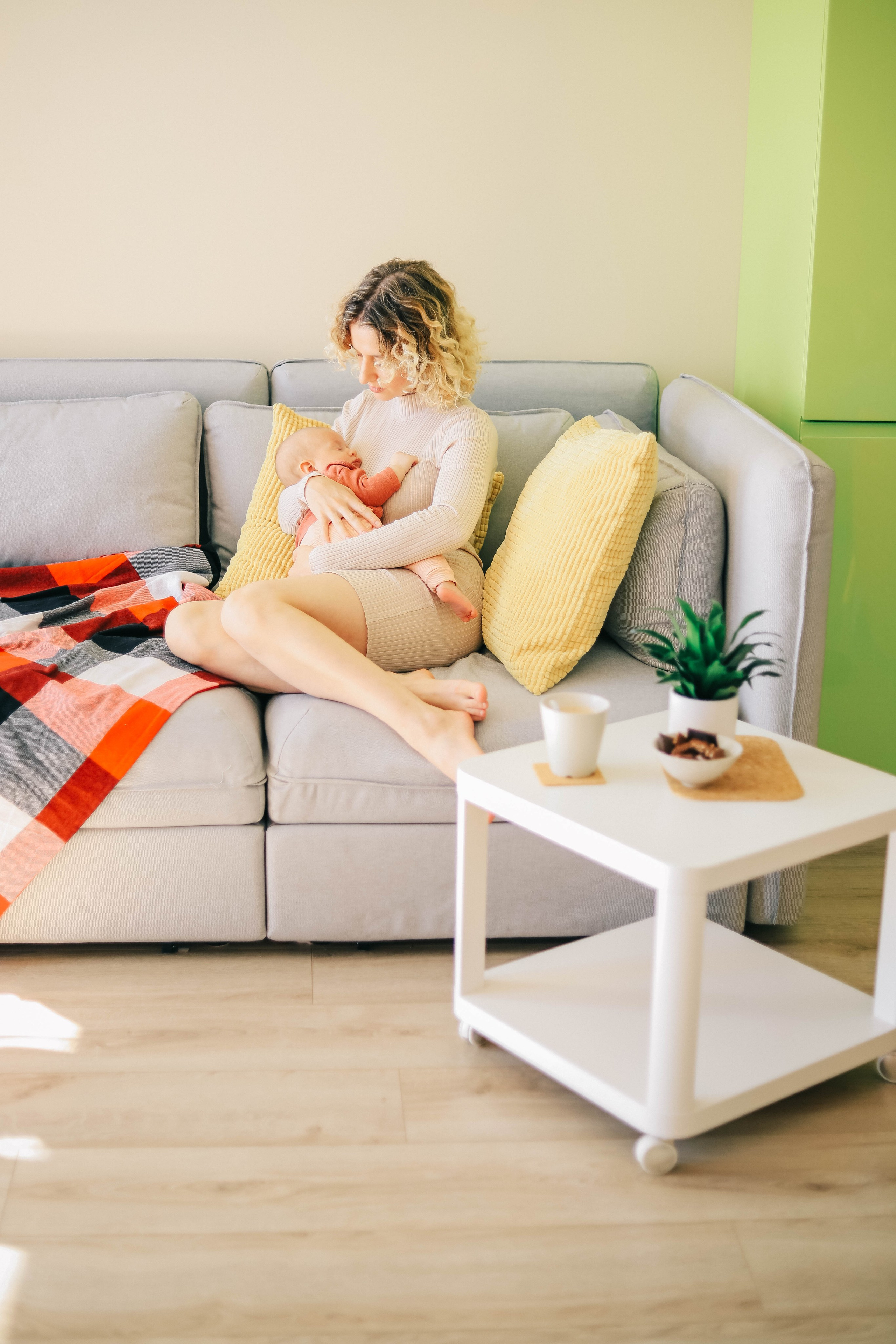 Луиза домашняя фотосессия. Женский/Детский фотограф в Симферополе Вероника Слепогина