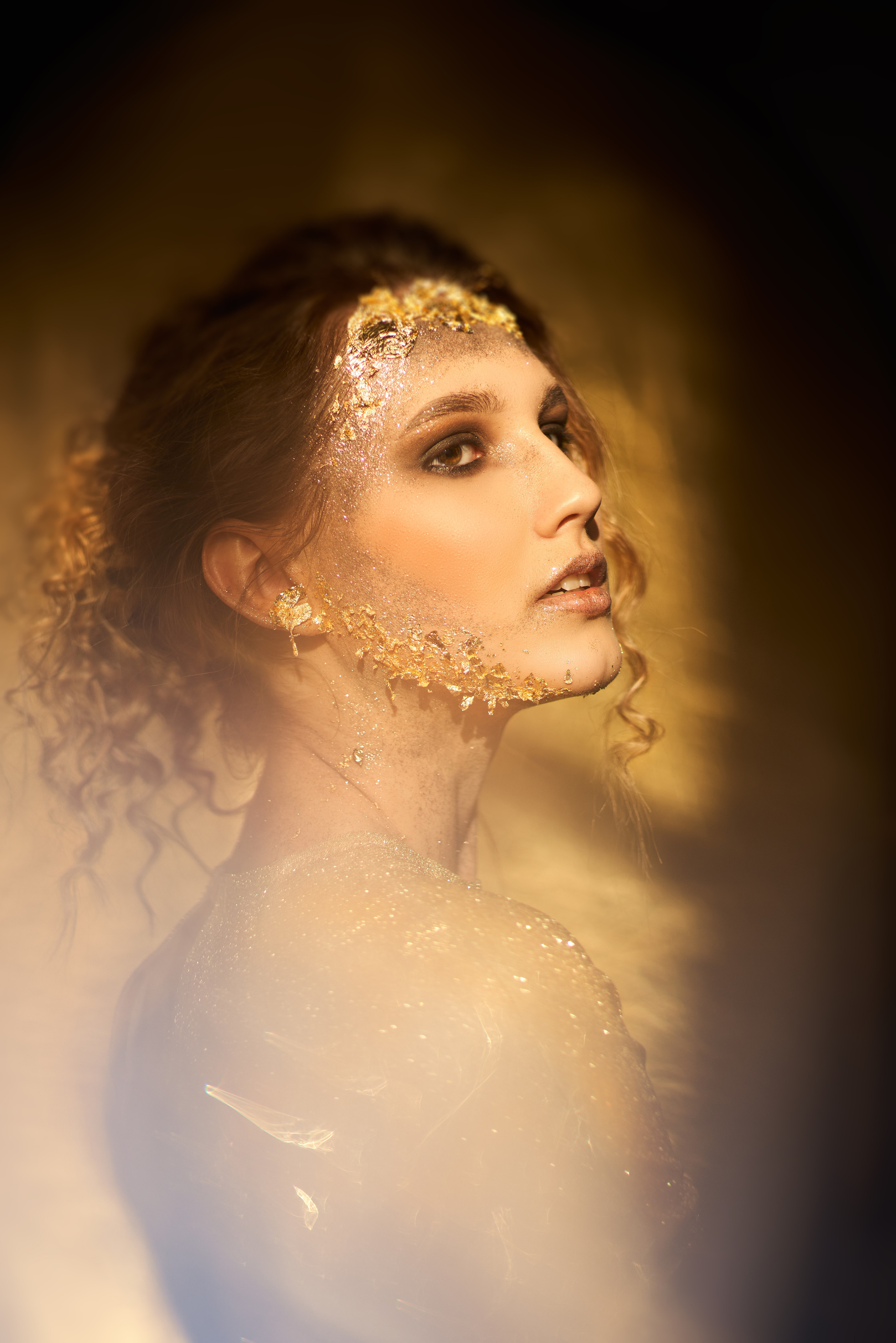 Aphrodite. Студийный, семейный, свадебный, фэшн и ню фотограф в Астрахани, производство выпускных альбомов. Руслан Кондрашин