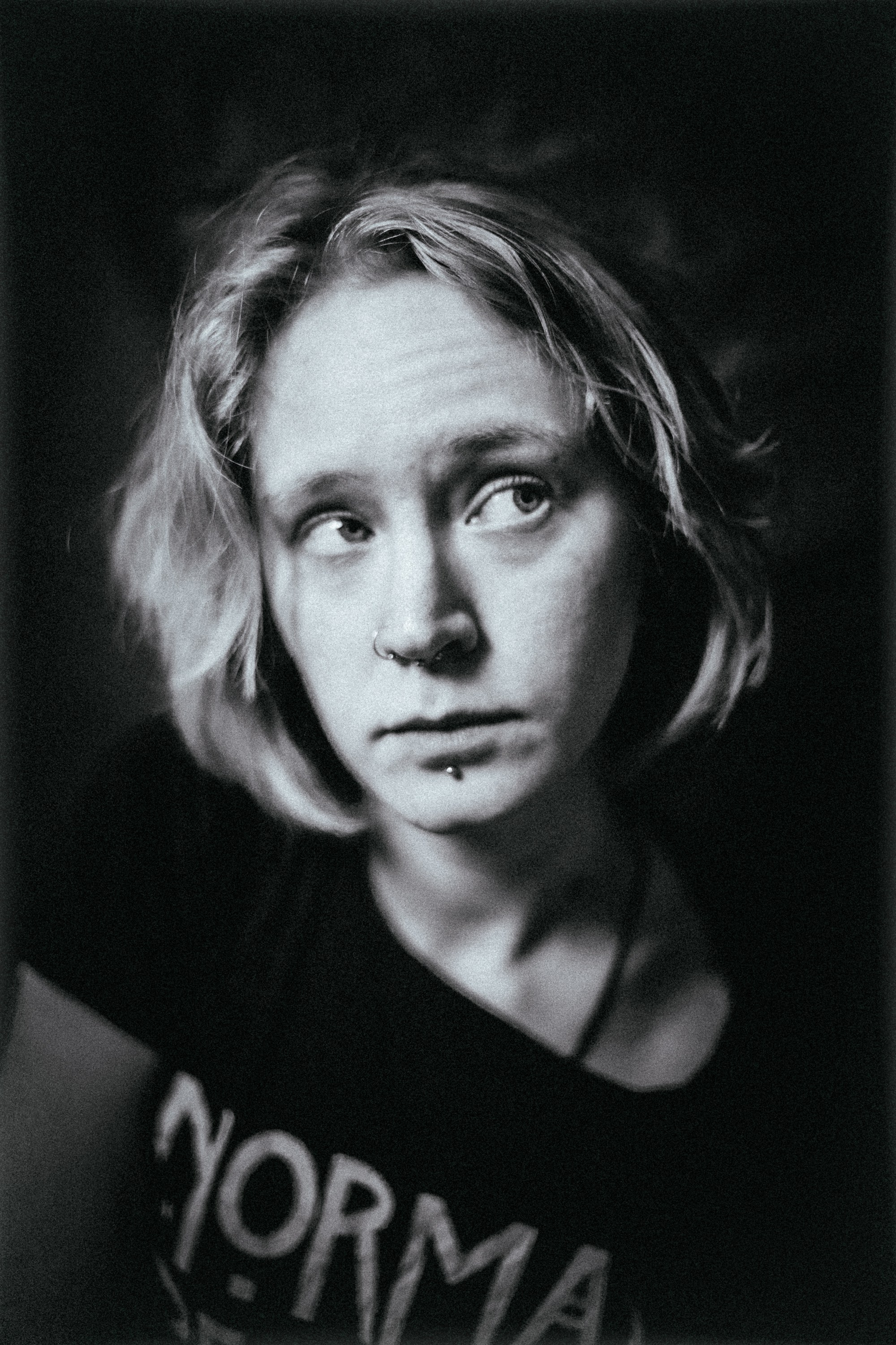 Вика. Домашняя студия. RawCat. Портретная фотография Екатеринбург