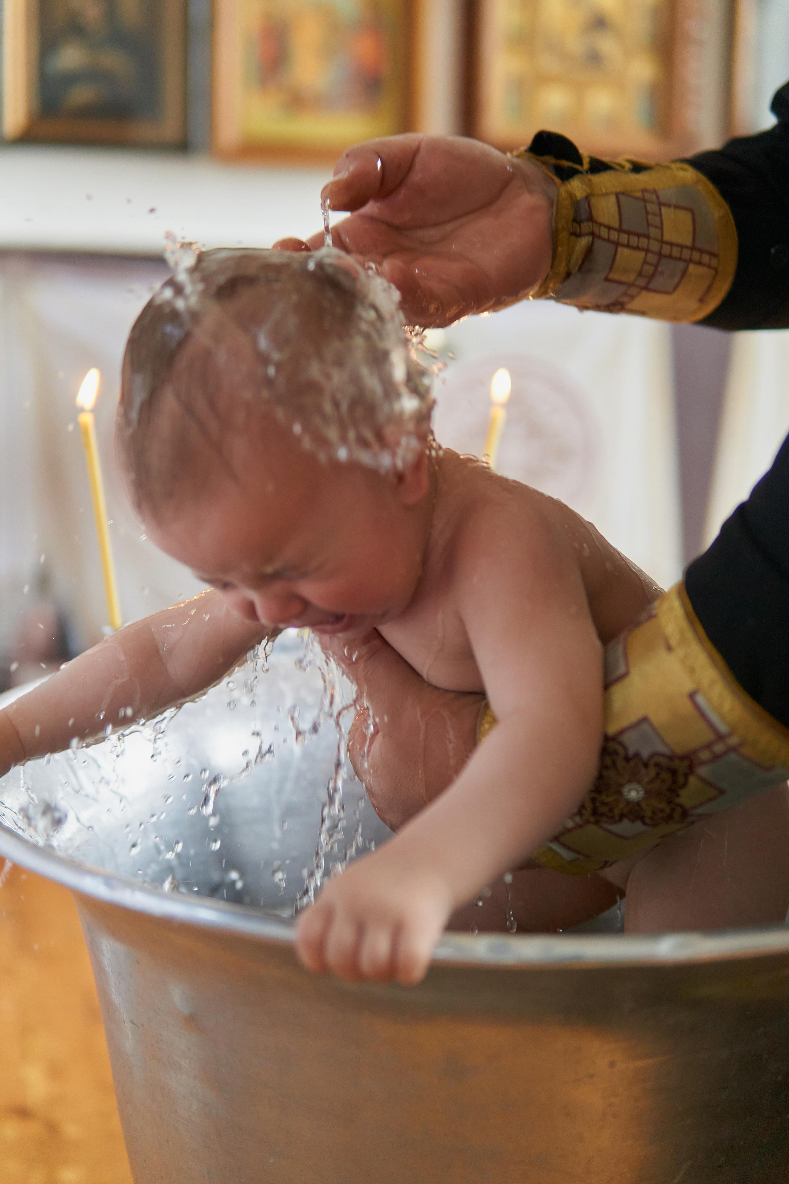 Крещение Евы. Фотограф Александра Лазарева